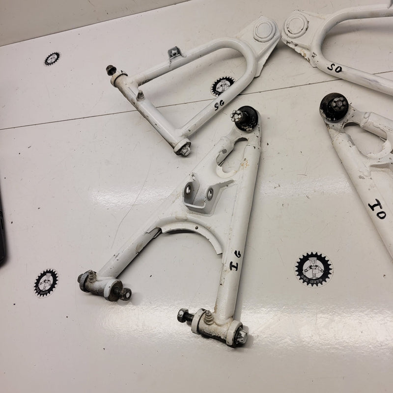 triangles lot yamaha 200 blaster-3