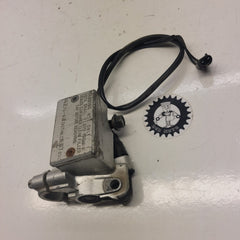 maitre cylindre frein avant yamaha 200 blaster-1