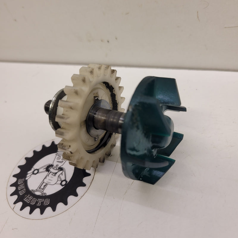 axe pompe a eau yamaha 250 yz 1989-1