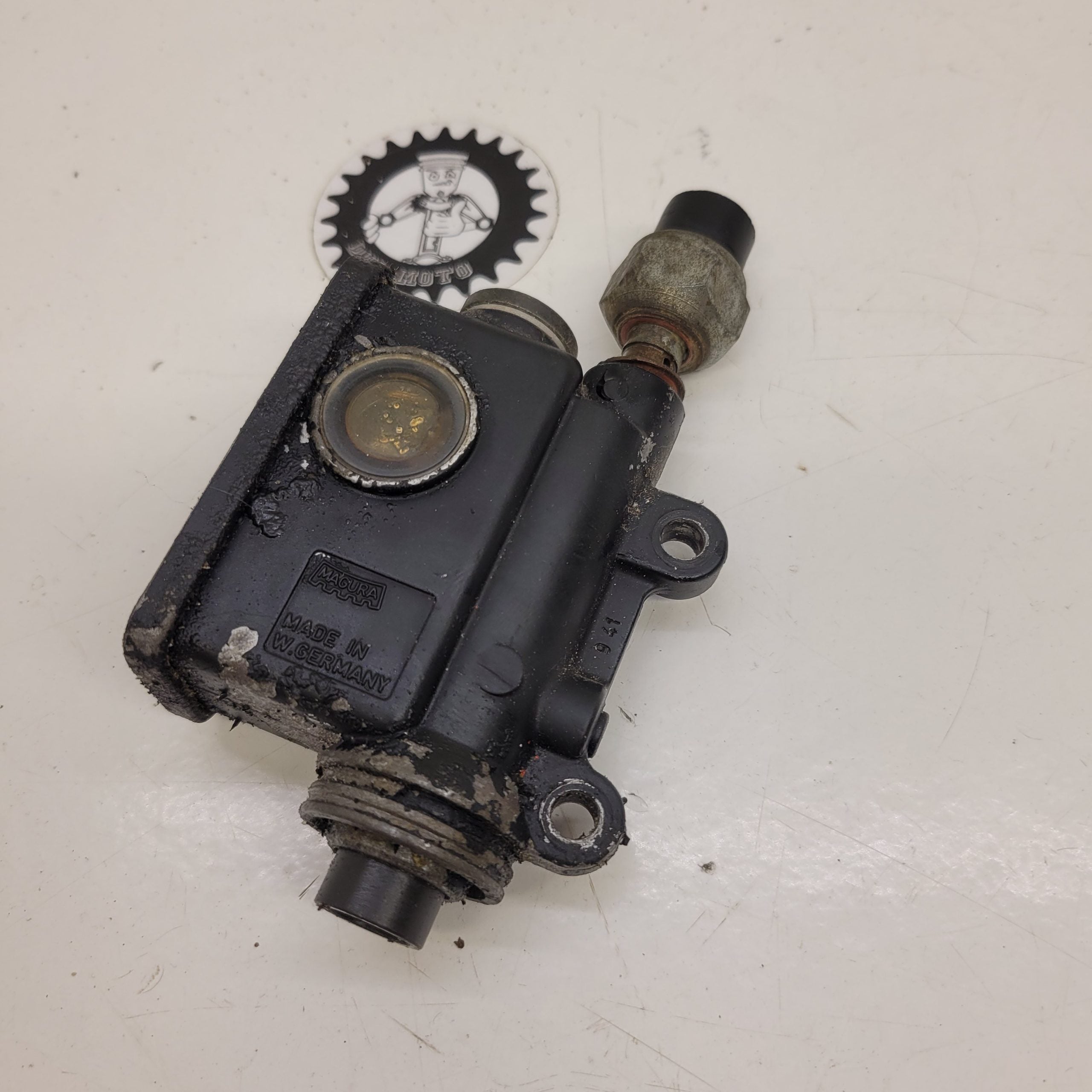maitre cylindre ktm 125 gs 1987
