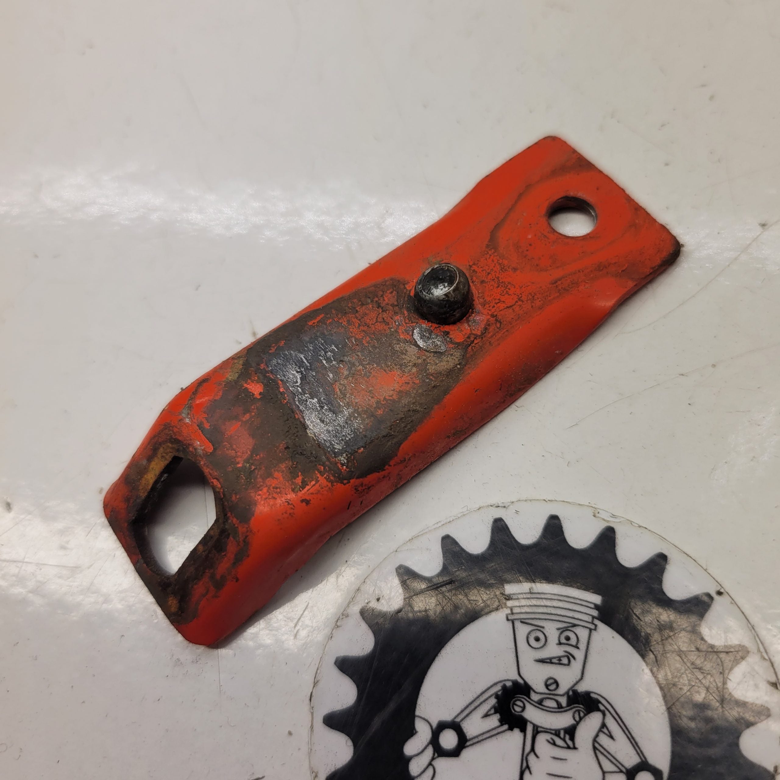 fixation reservoir ktm 125 mx 1983