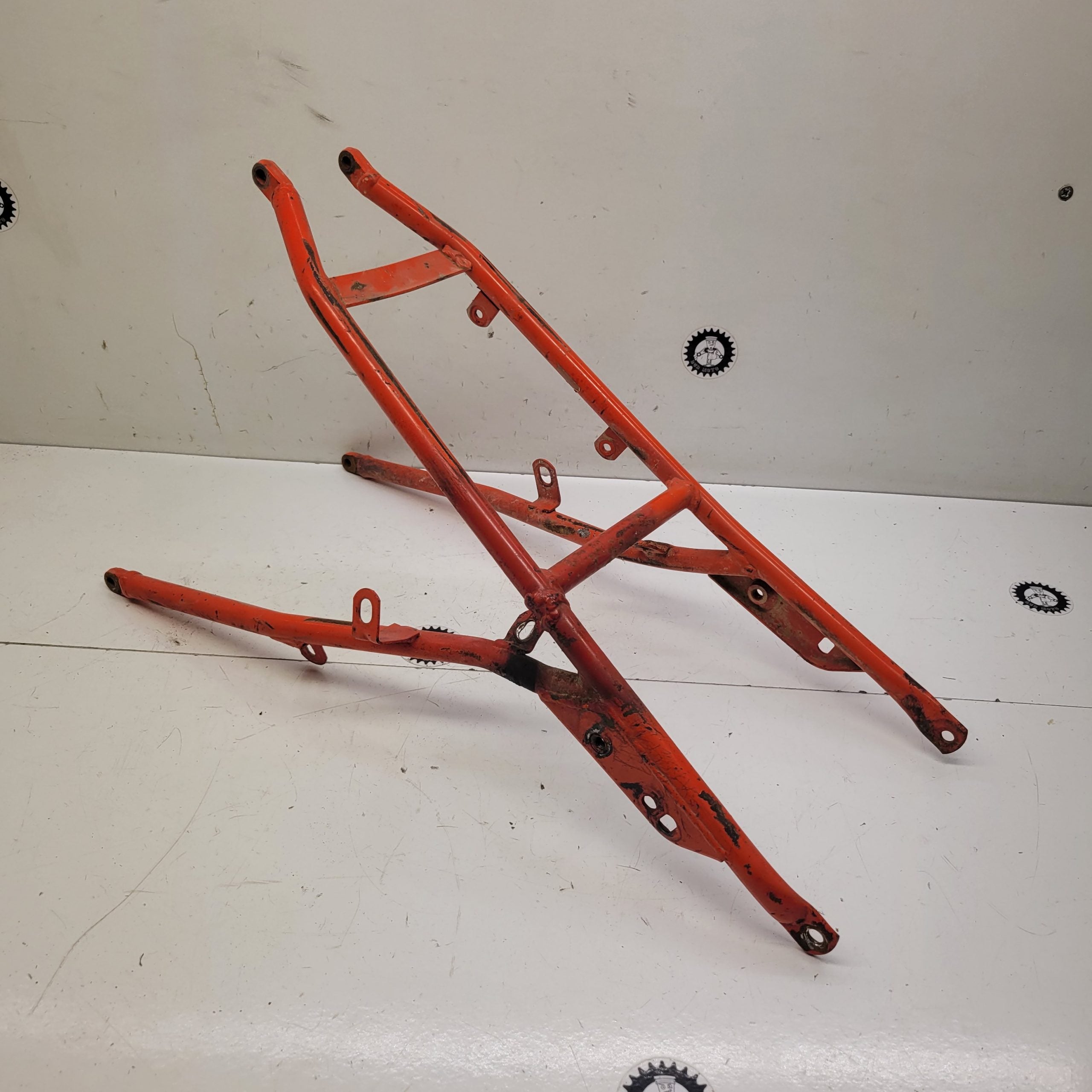 boucle arrière ktm 125 mx 1983