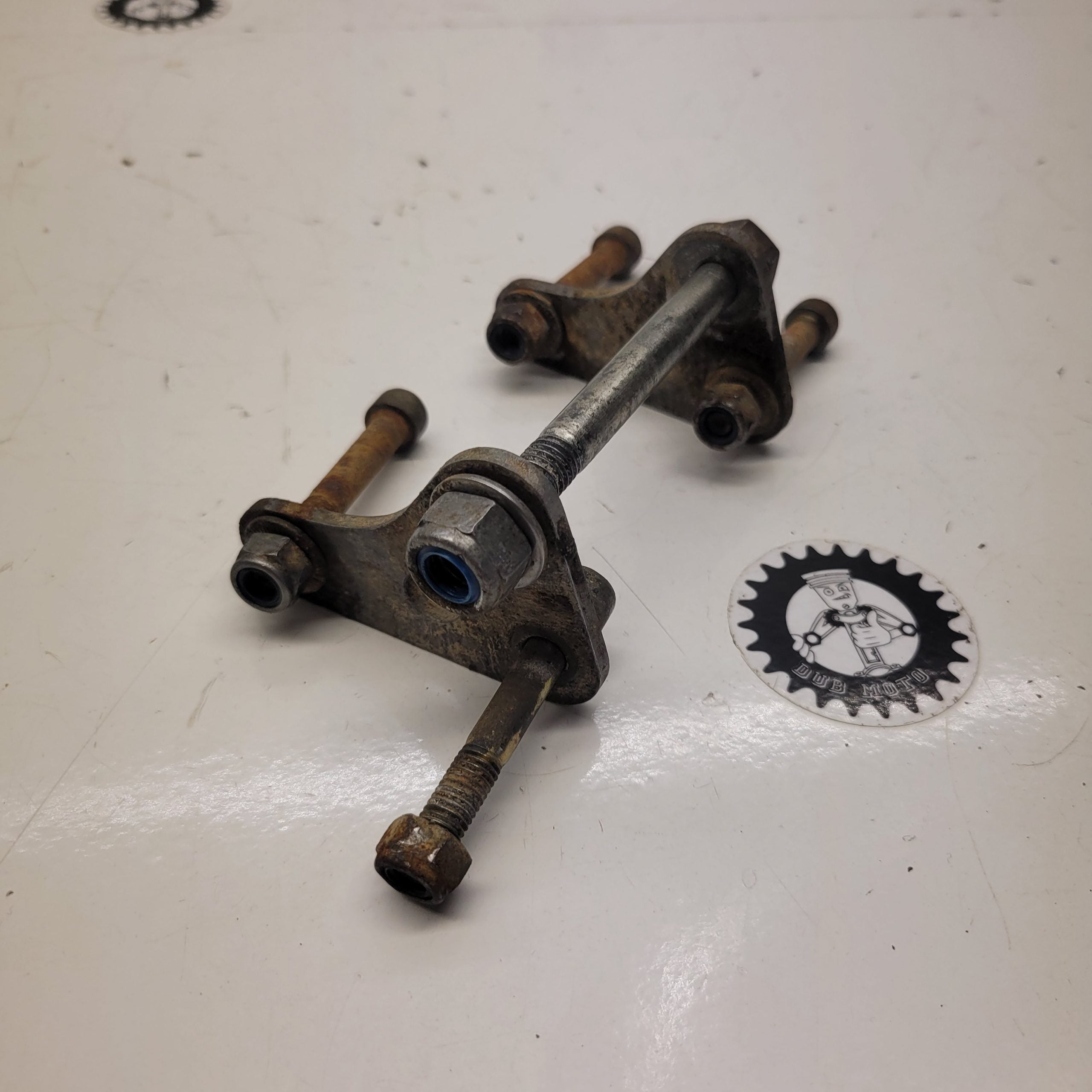 support moteur ktm 125 mx 1983