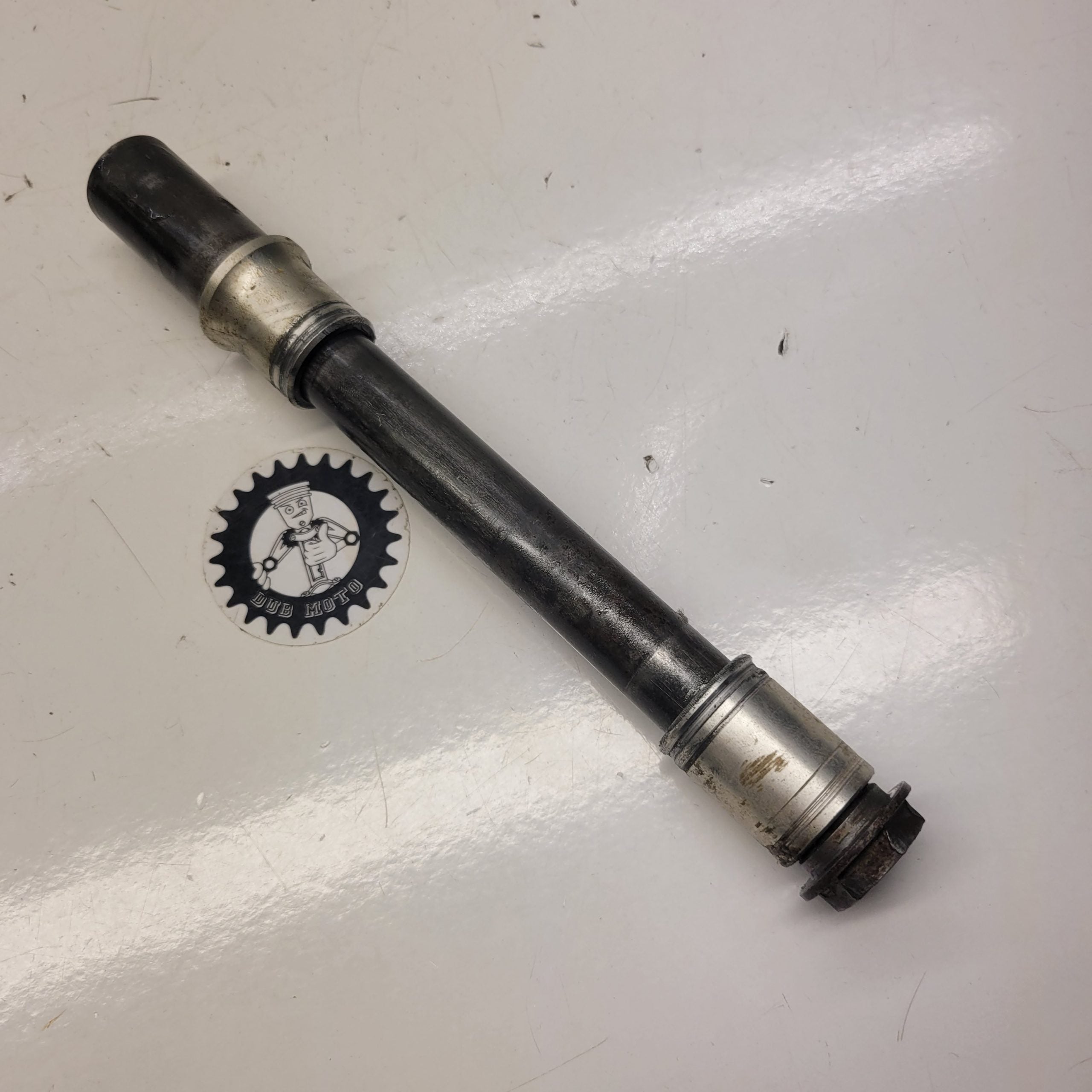 axe roue avant yamaha 250 wr yz 2000