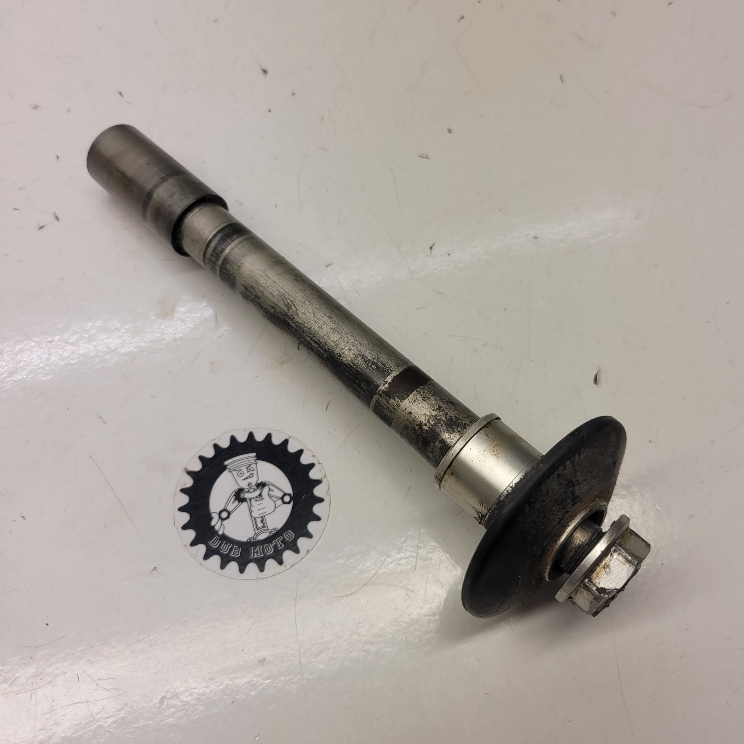 axe roue avant honda 250 crf 2009