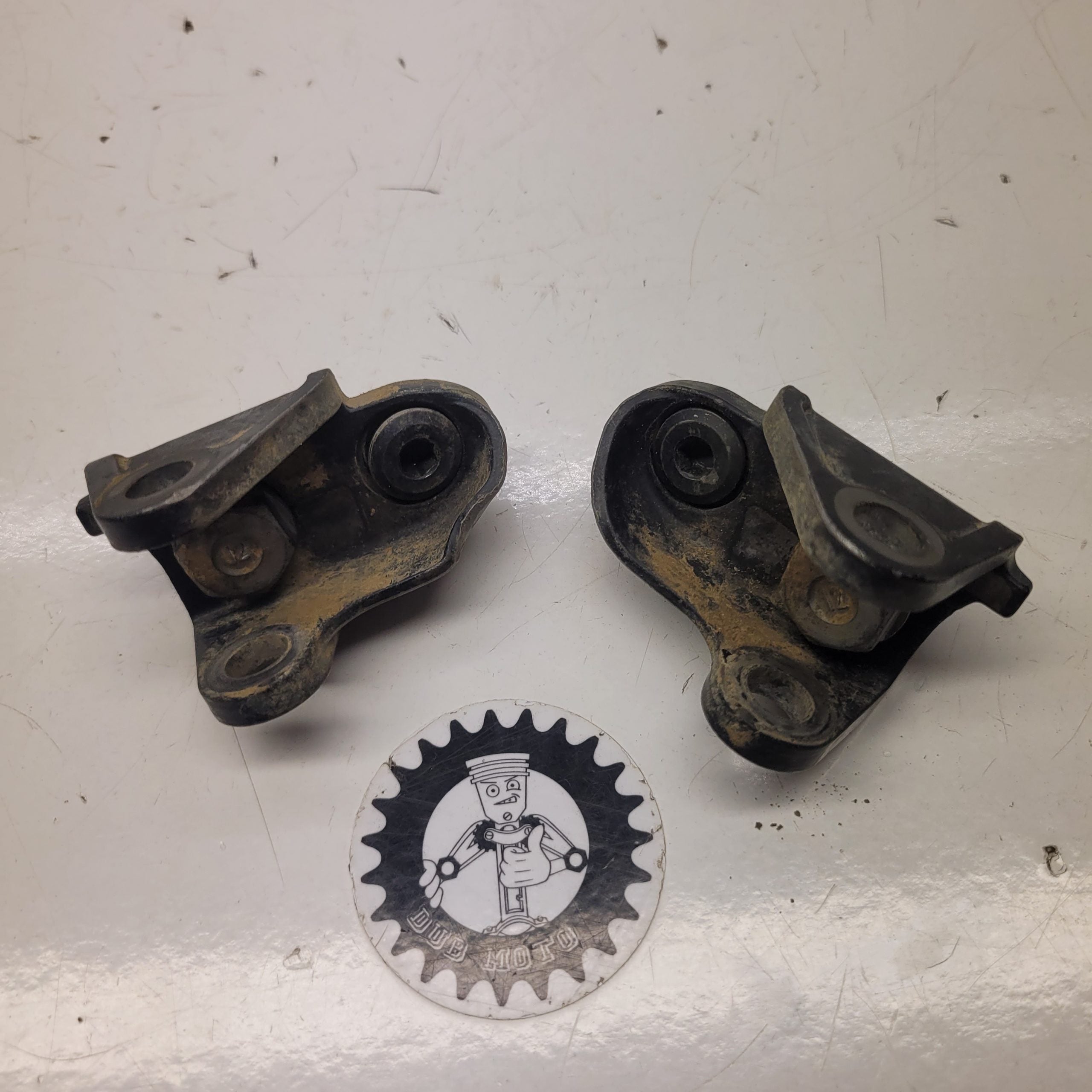 support cales pieds honda 450 crf 2018