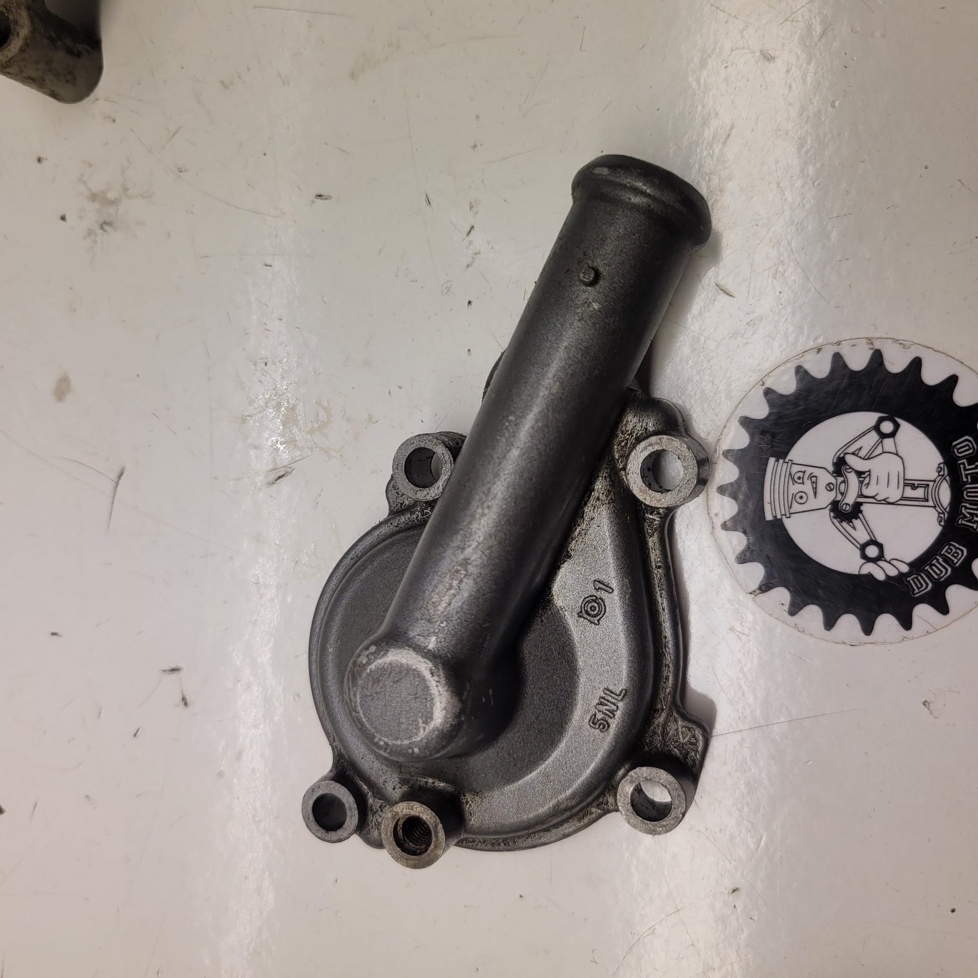 couvercle pompe a eau yamaha 250 yzf 2002-1