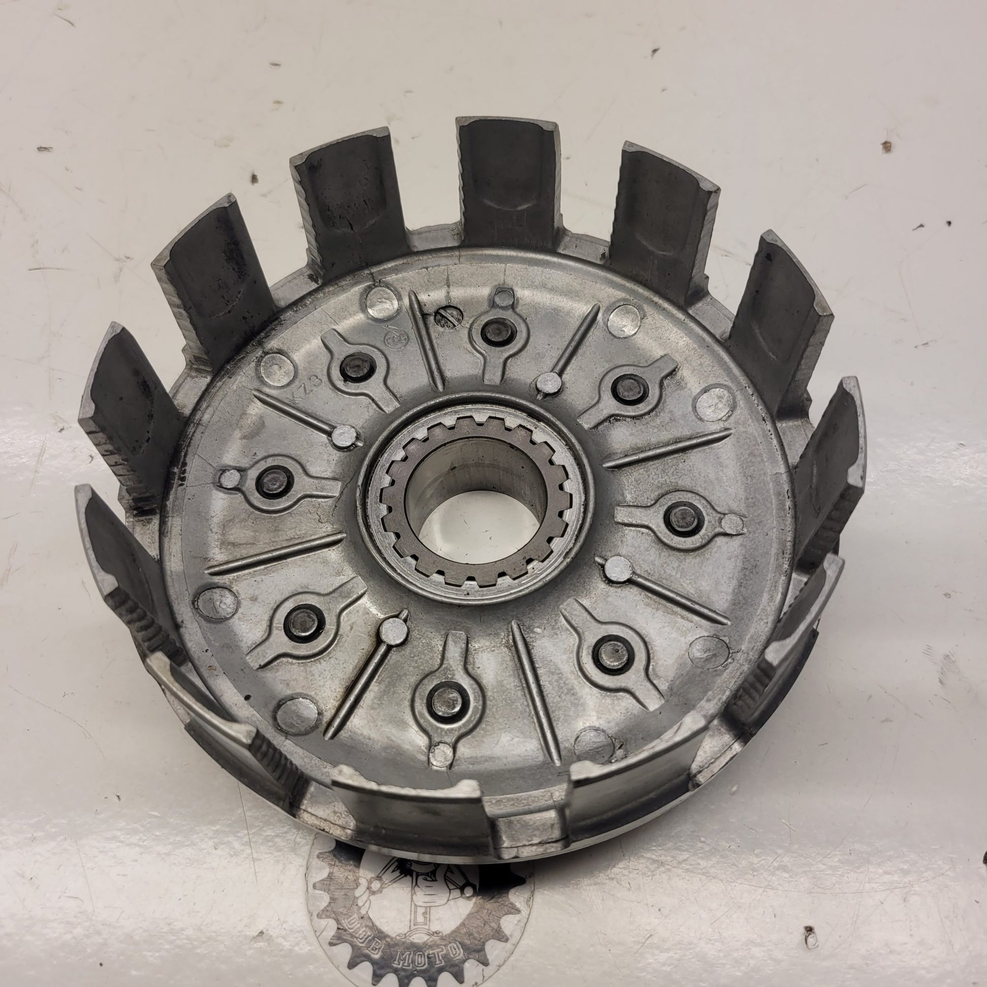 cloche embrayage en l'état honda 250 cr-1