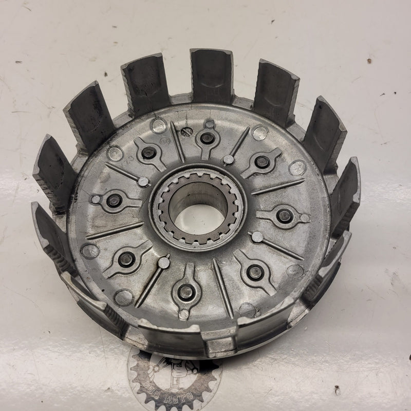 cloche embrayage en l'état honda 250 cr-1