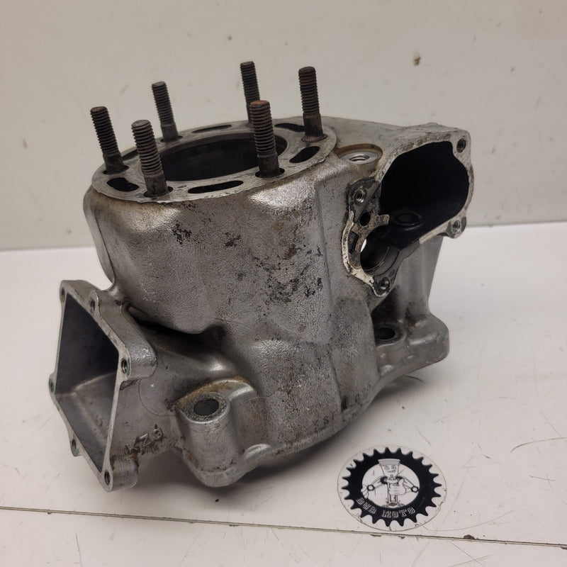 cylindre honda 250 cr a remettre en état-1