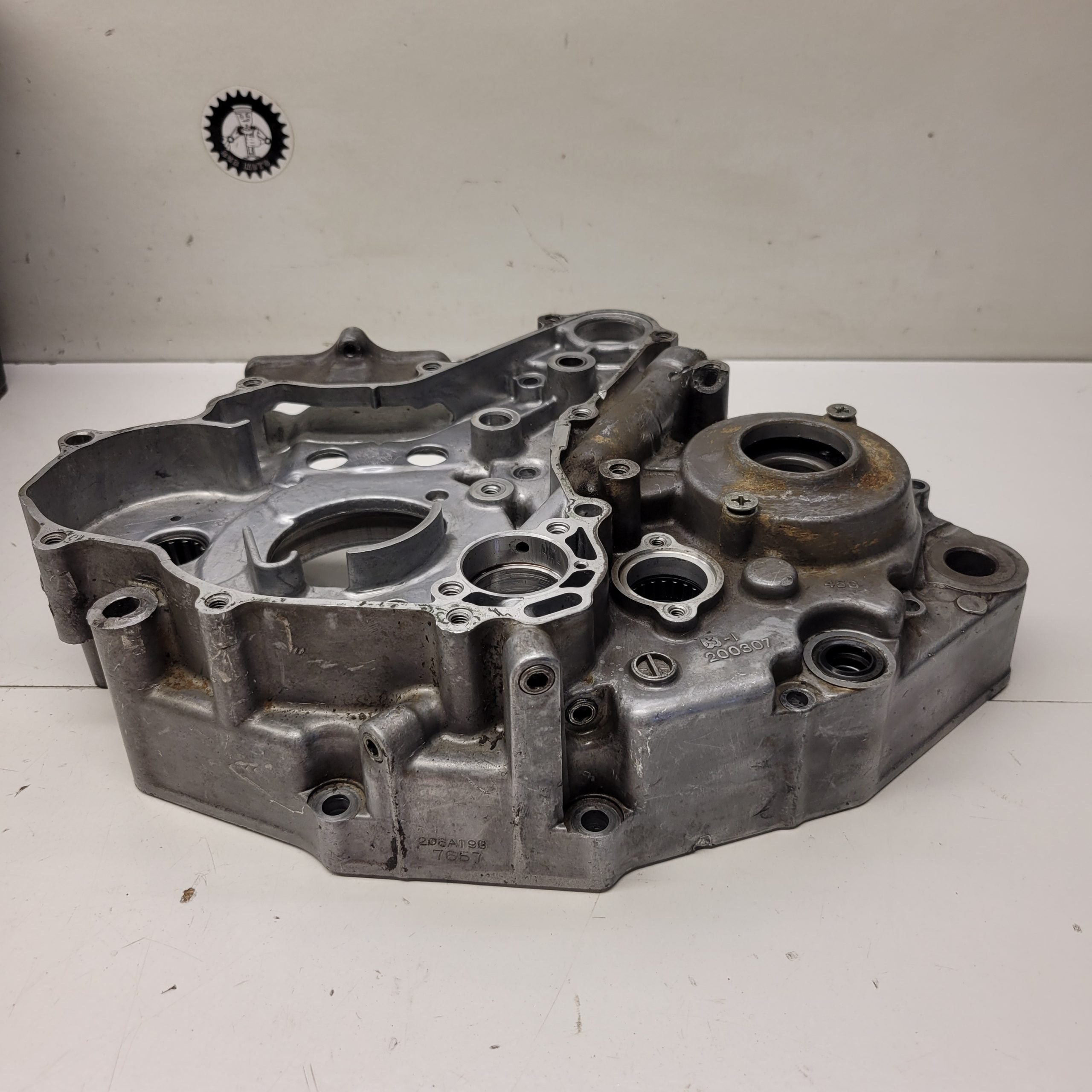 carter moteur gauche suzuki 450 ltr-3