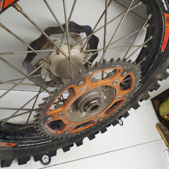 roue arrière en l'état ktm 350 sxf 2011-2