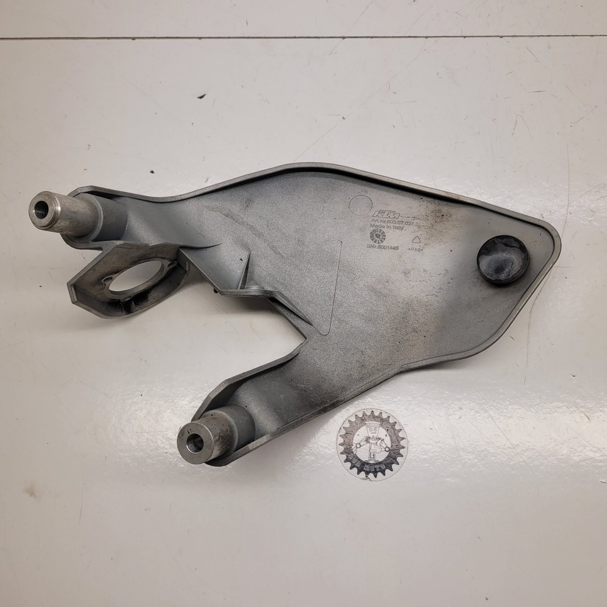 plastique latéral ktm 1190 adventure 603.07.027.000-2
