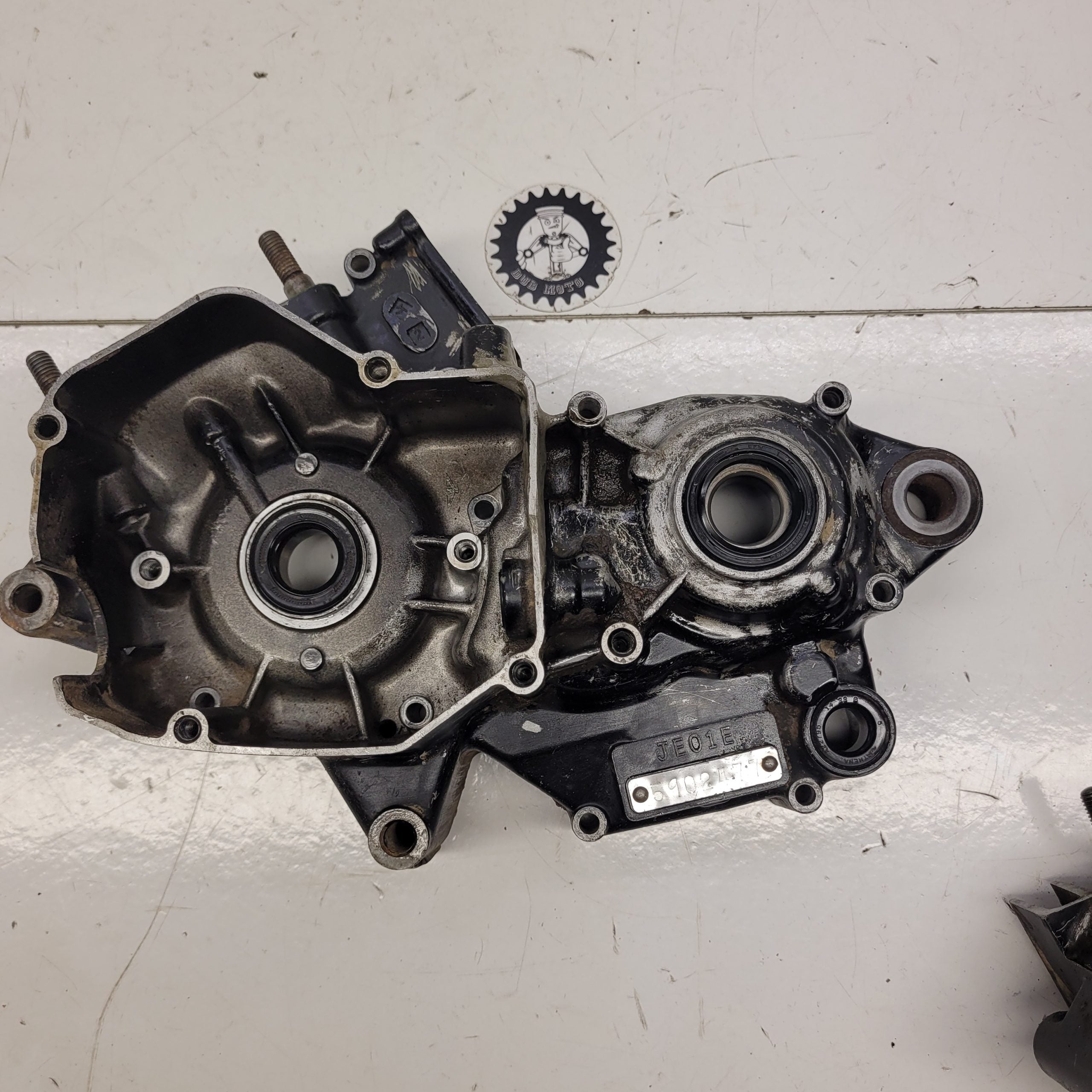 carters moteur en état honda 125 cr 1988-5