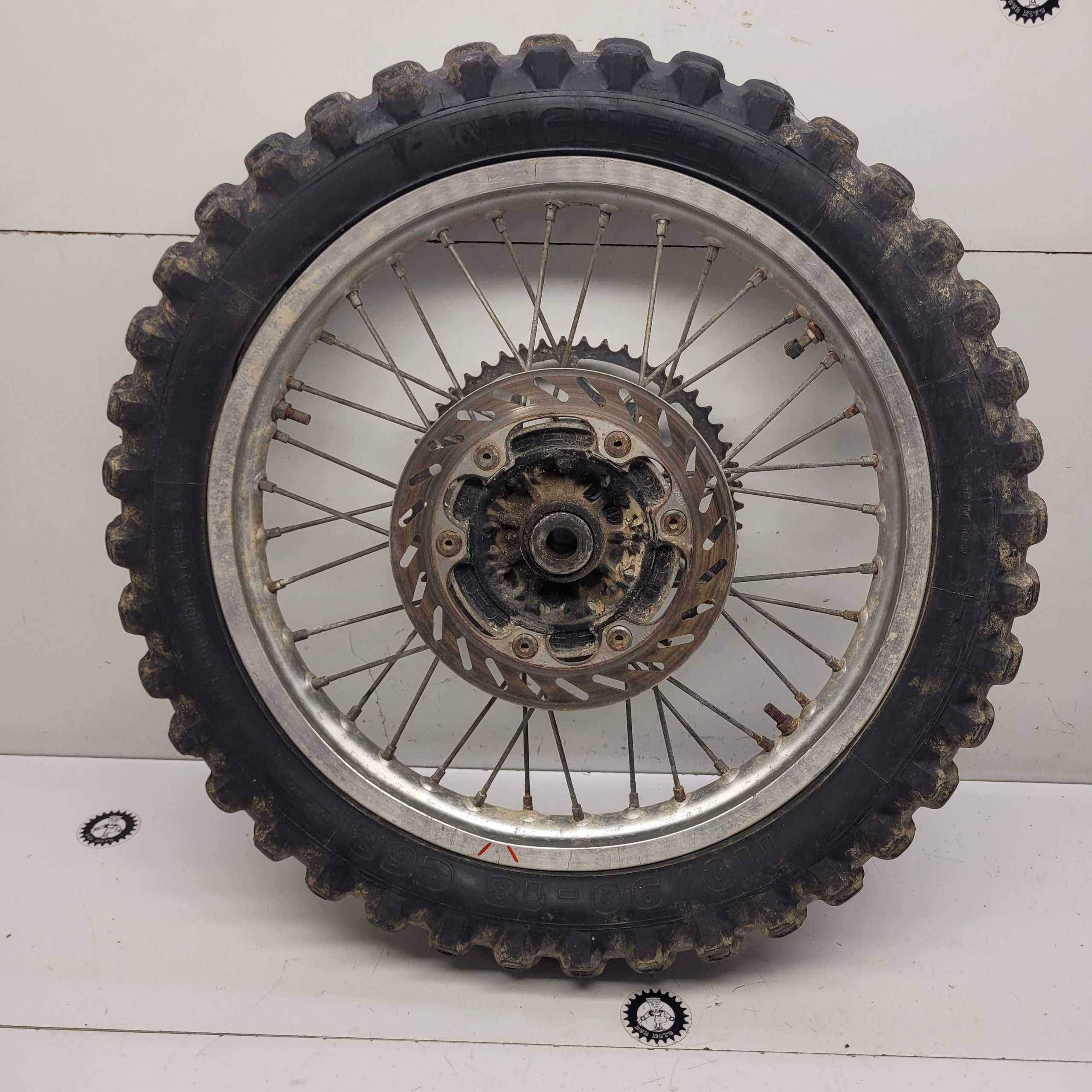 roue arrière en l'état honda 125 cr 1988-3