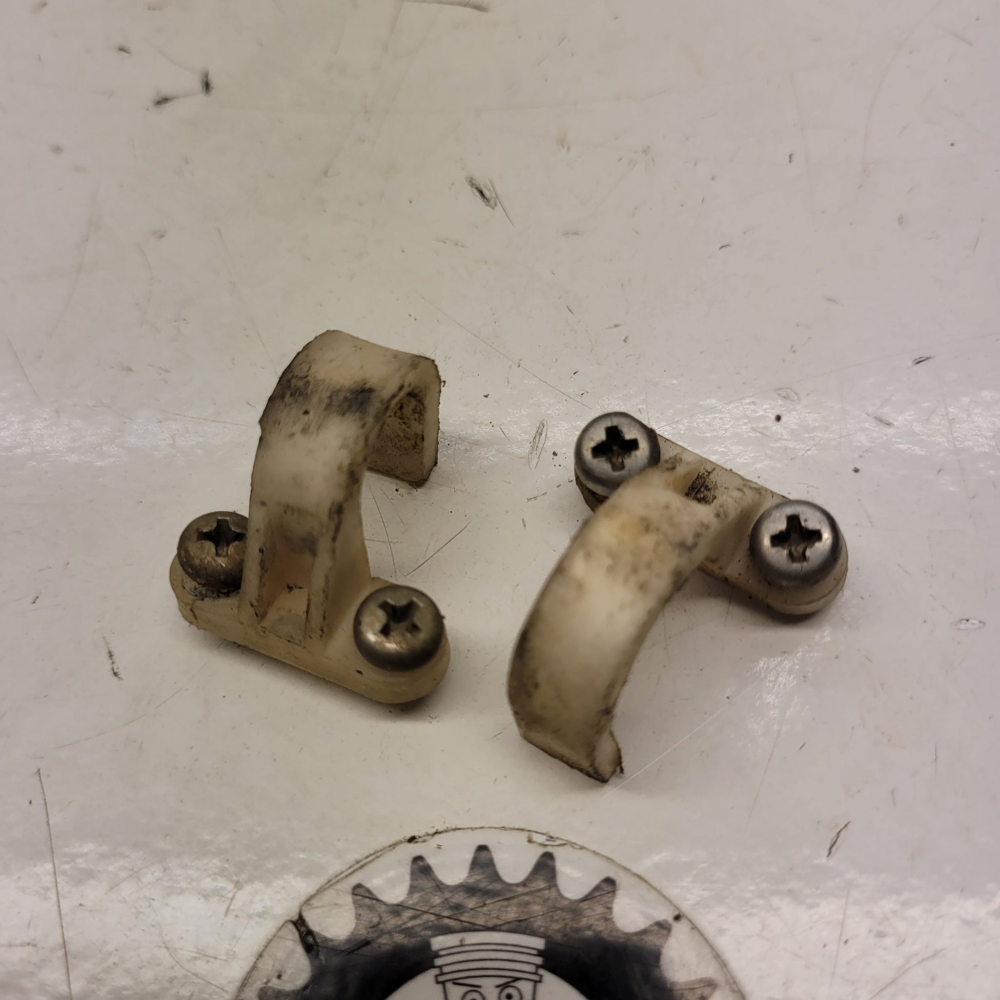 fixation durite frein arrière yamaha 426 yzf-1