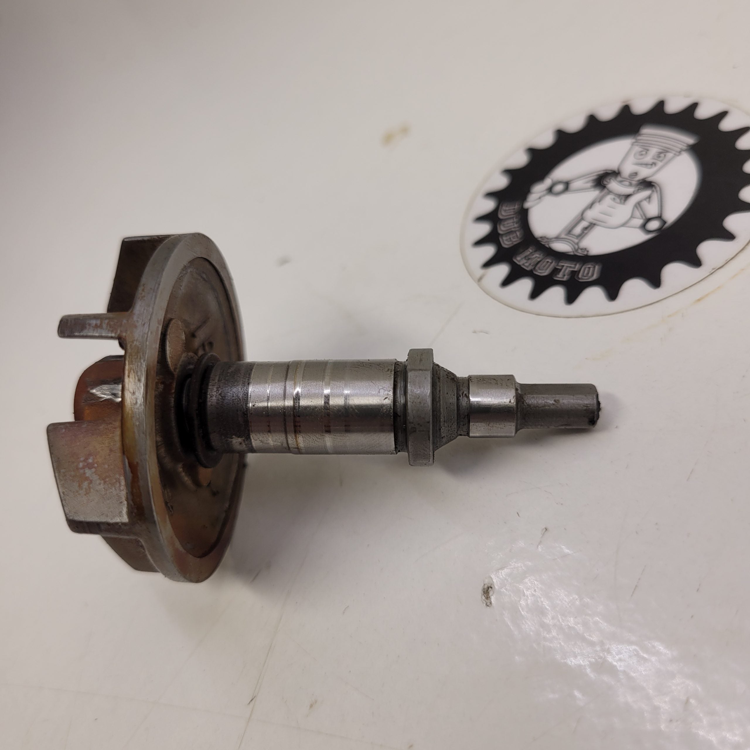 axe pompe a eau yamaha 426 yzf
