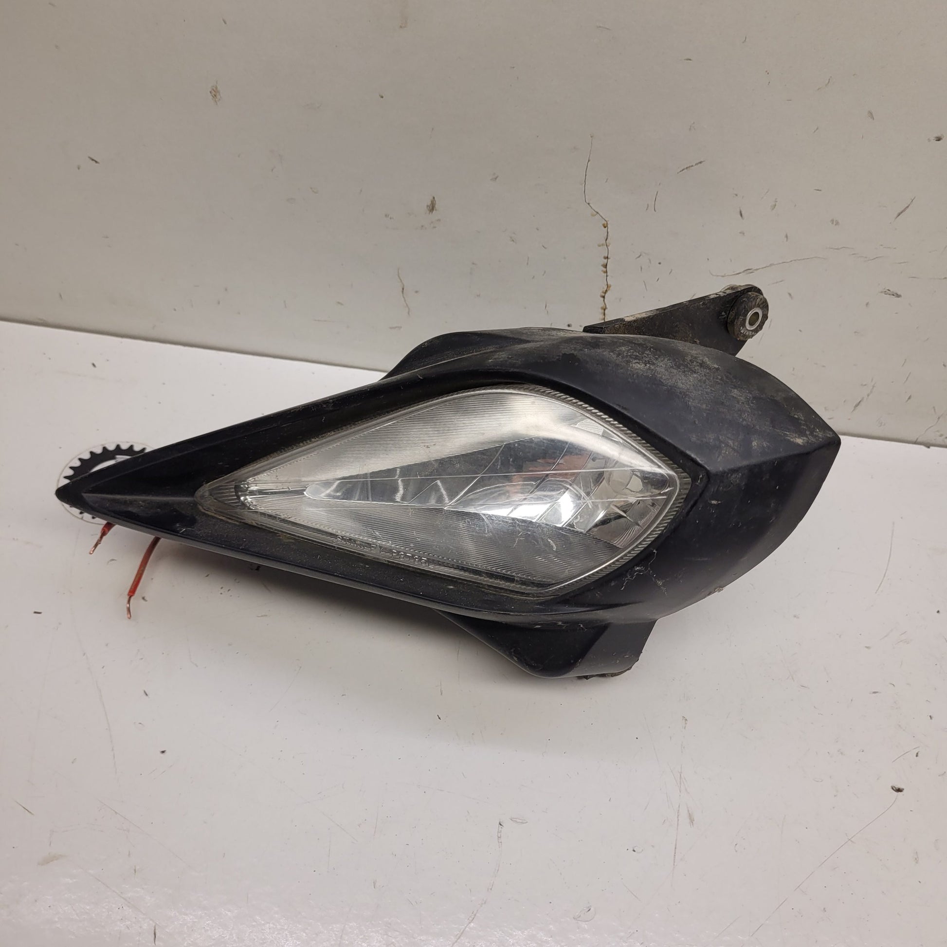 phare avant gauche yamaha 250 raptor-1