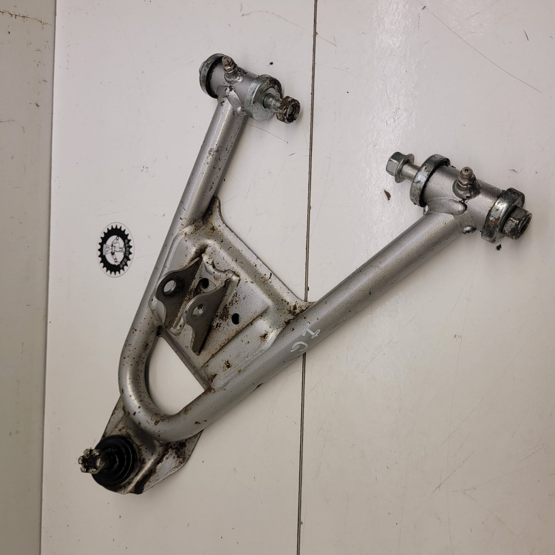 triangle inferieur gauche yamaha 250 raptor-1