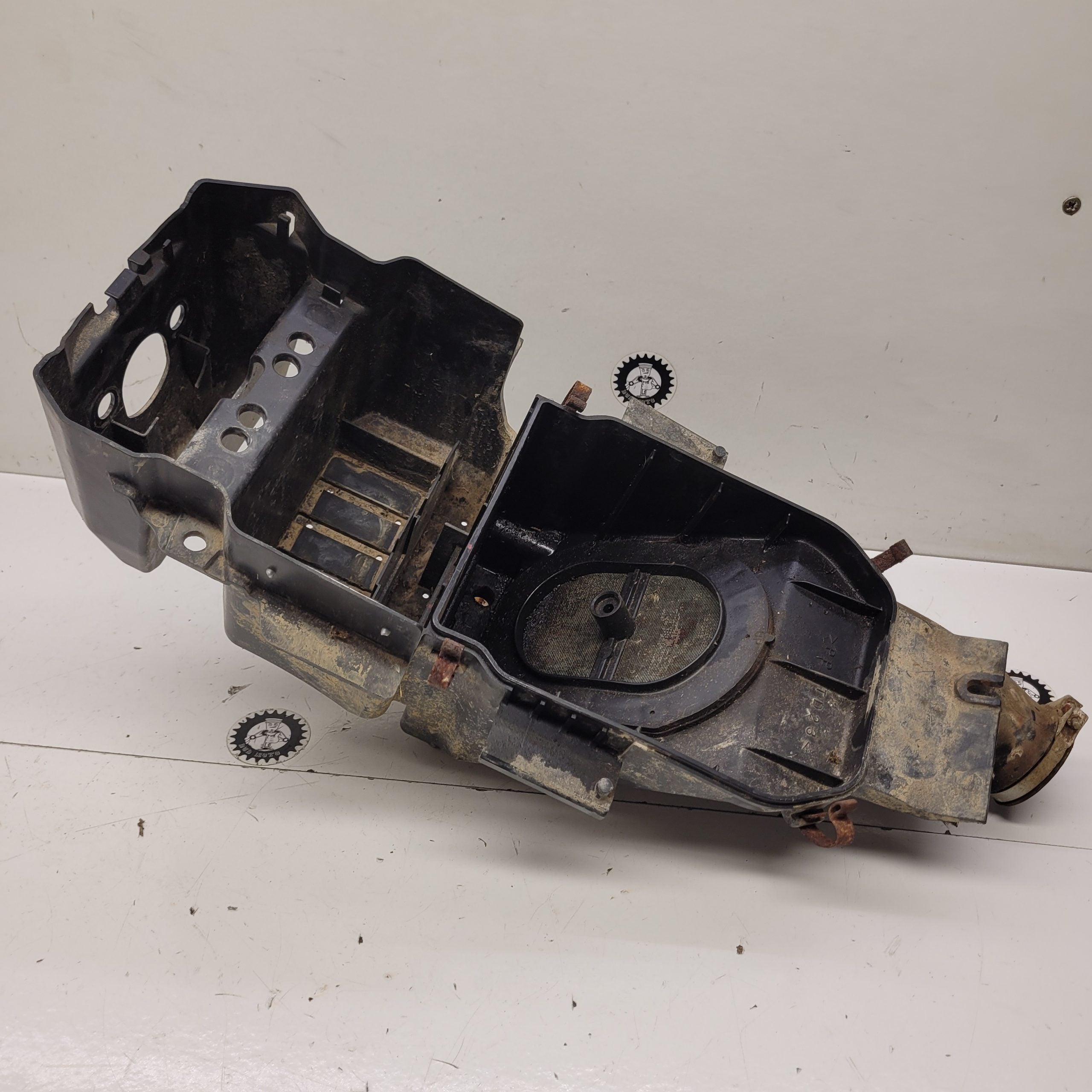 plastique boite a air yamaha 250 raptor
