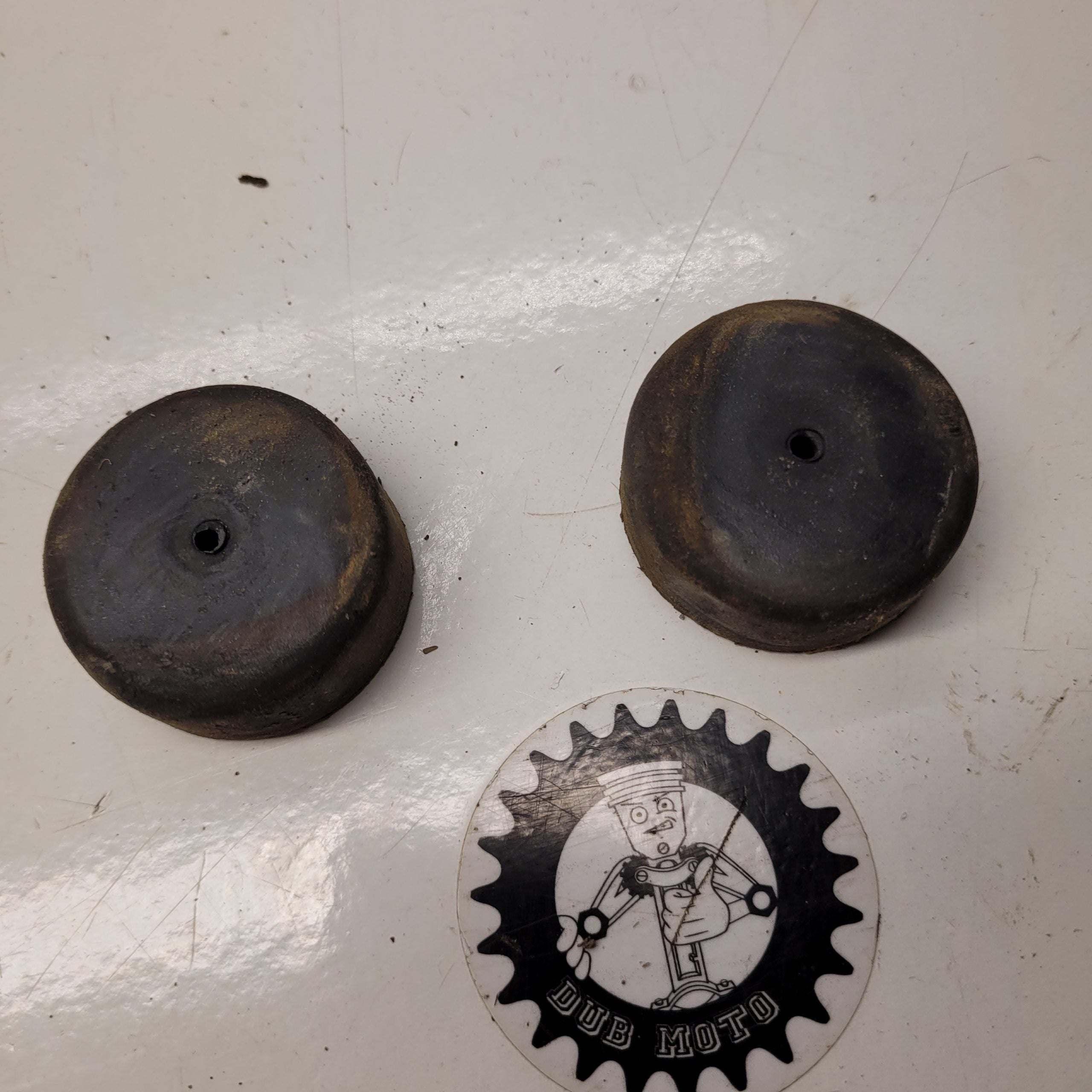 support reservoir yamaha 600 xt