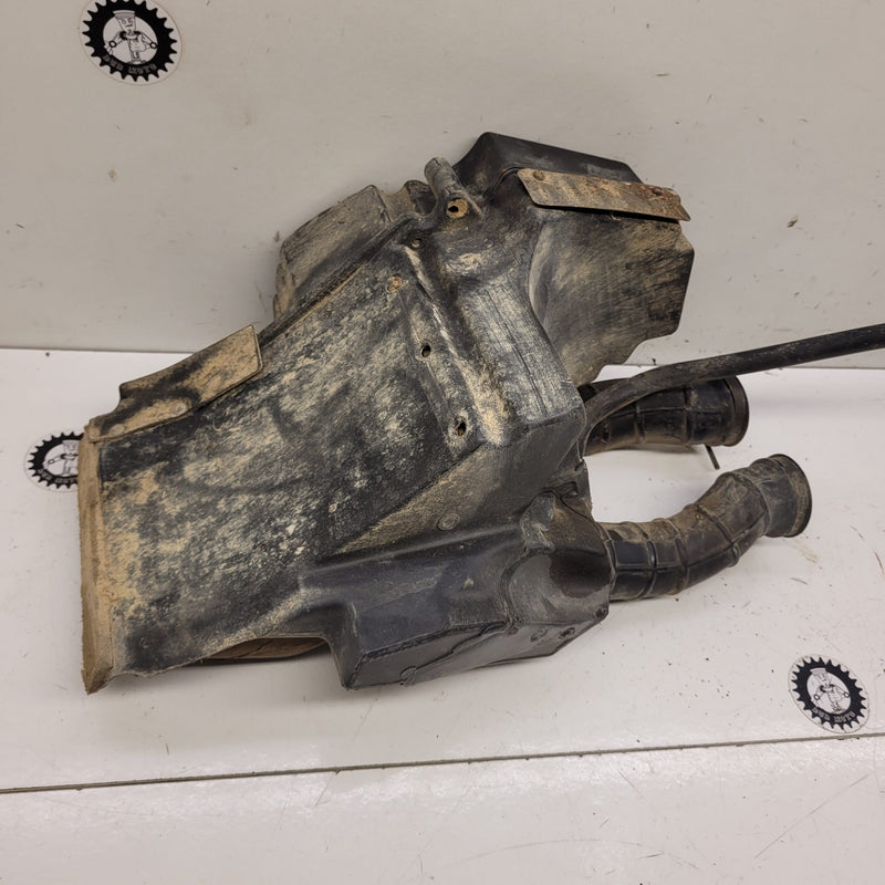 boite a air en l'etat yamaha 600 xt-4