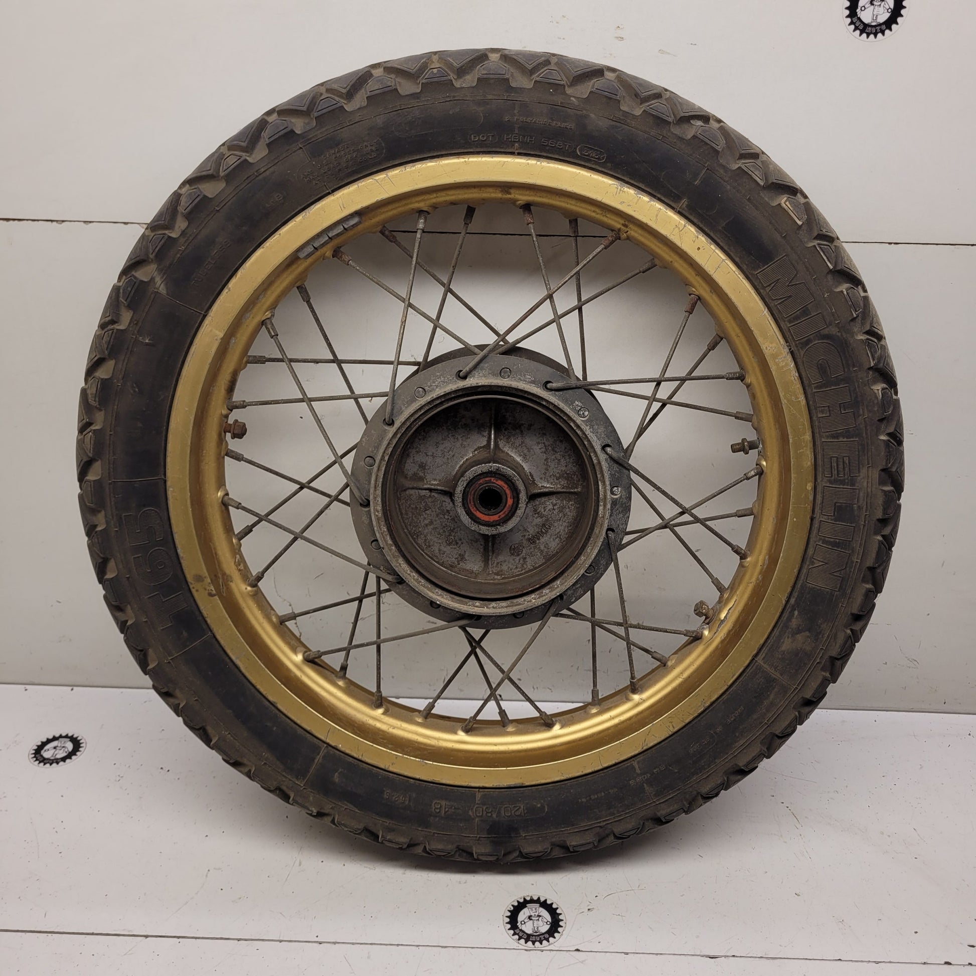roue arrière en l'état yamaha 600 xt-1