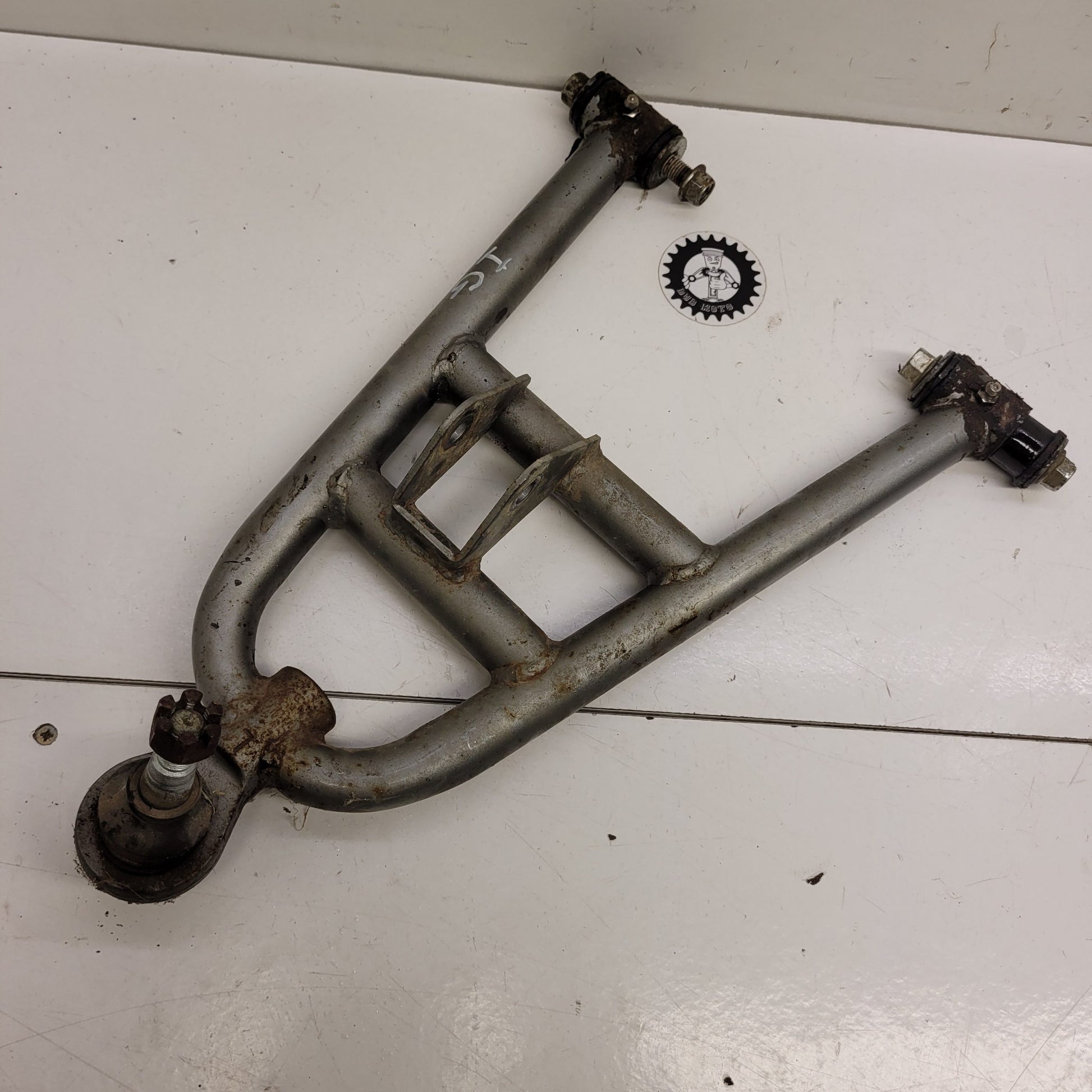 triangle inférieur gauche gris masai a450-1