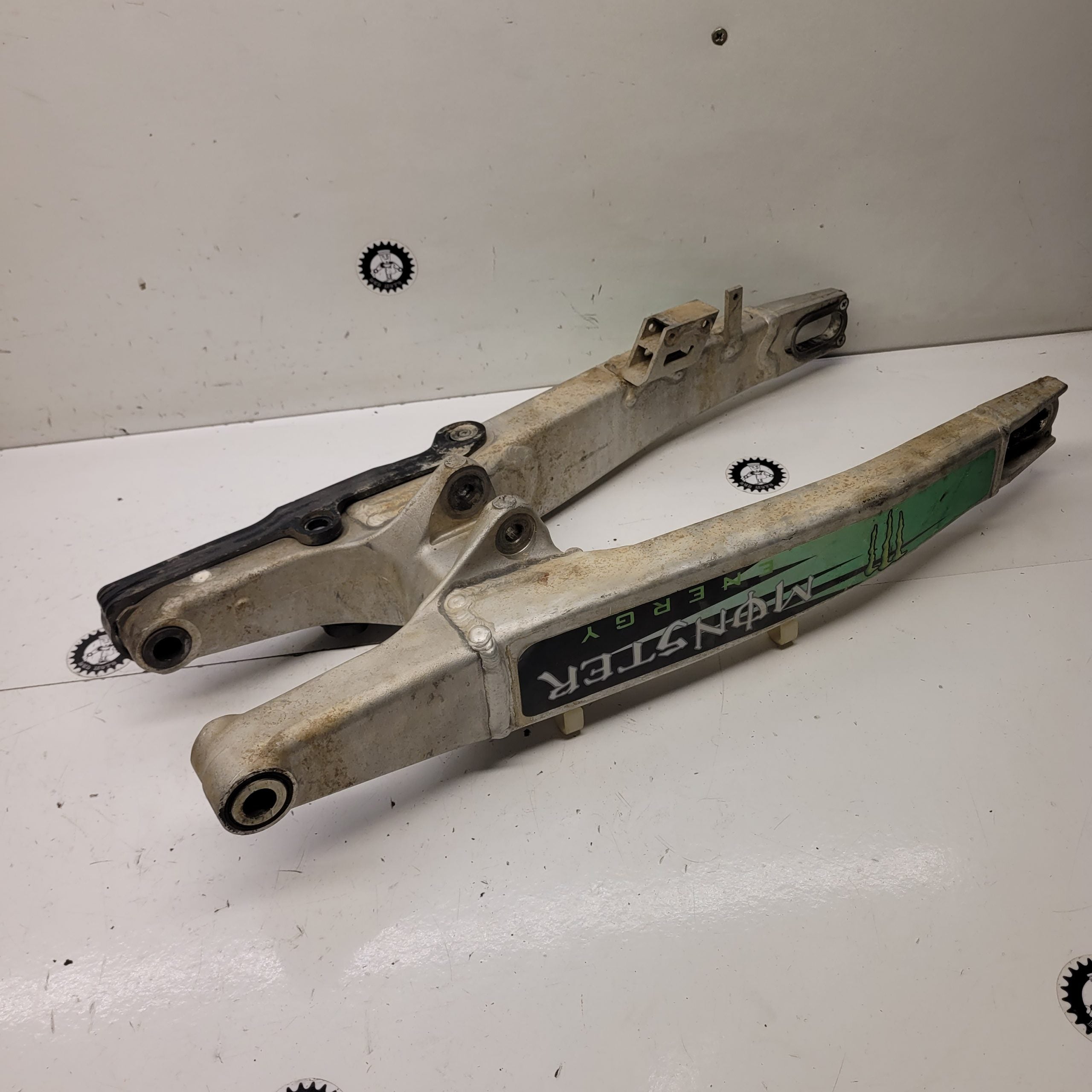 Bras oscillant 2 kawasaki 250 kxf 2007-3