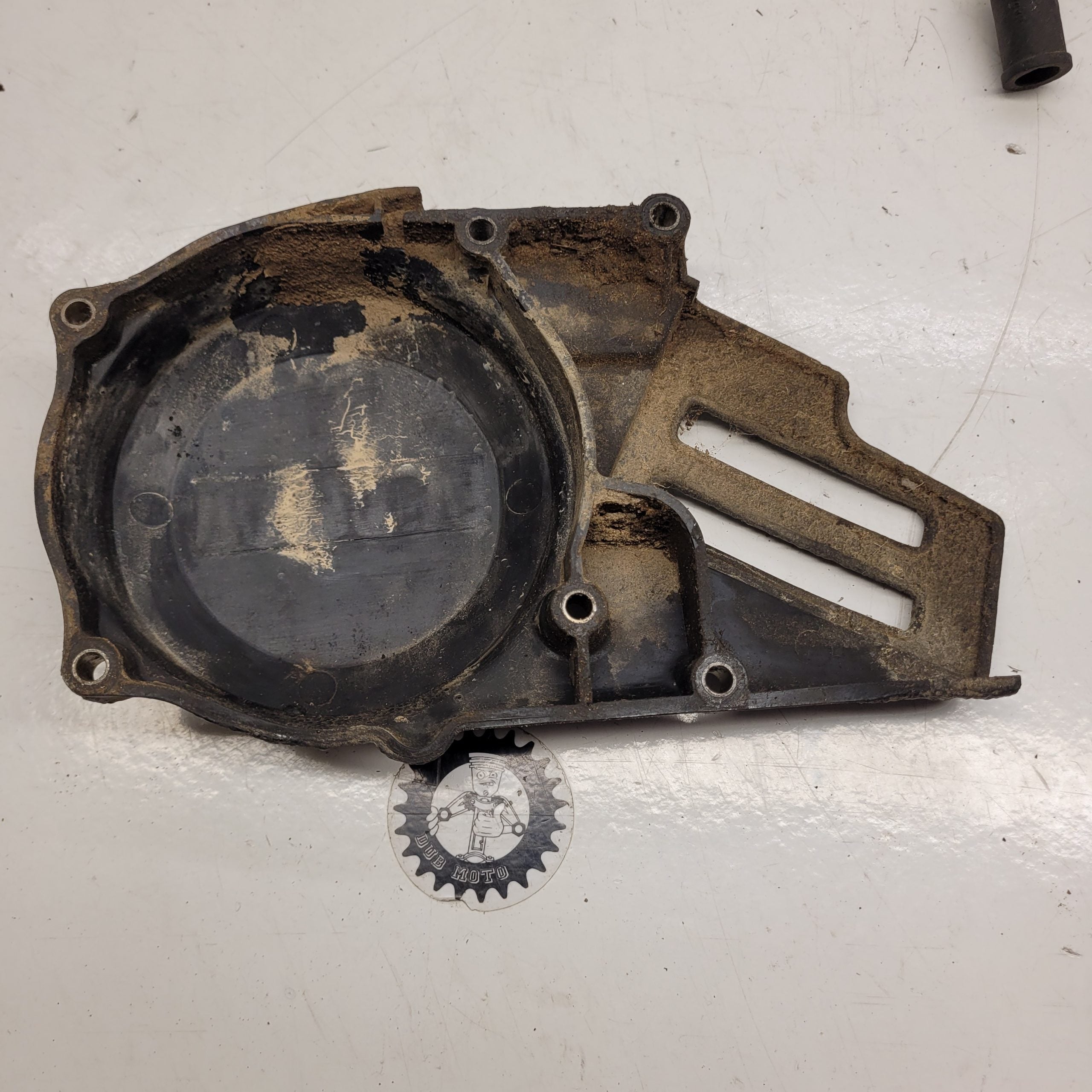 couvercle allumage en état yamaha 100 rt-3