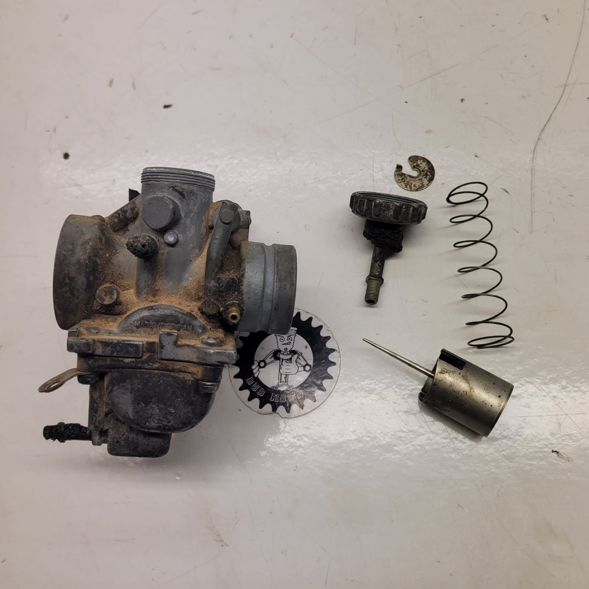 carburateur en l'état yamaha 100 rt-1