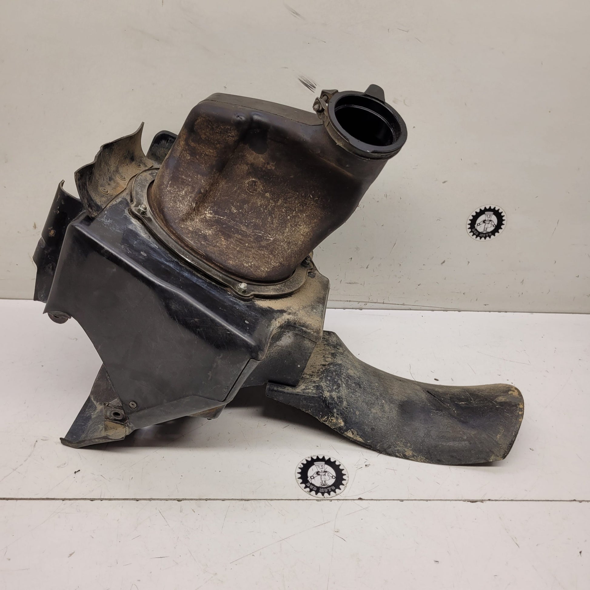 boite a air en l'état yamaha 250 yz 2000-2