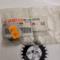 ecrous sortie de boite AT1b c M MB MX 9017916226 yamaha-1