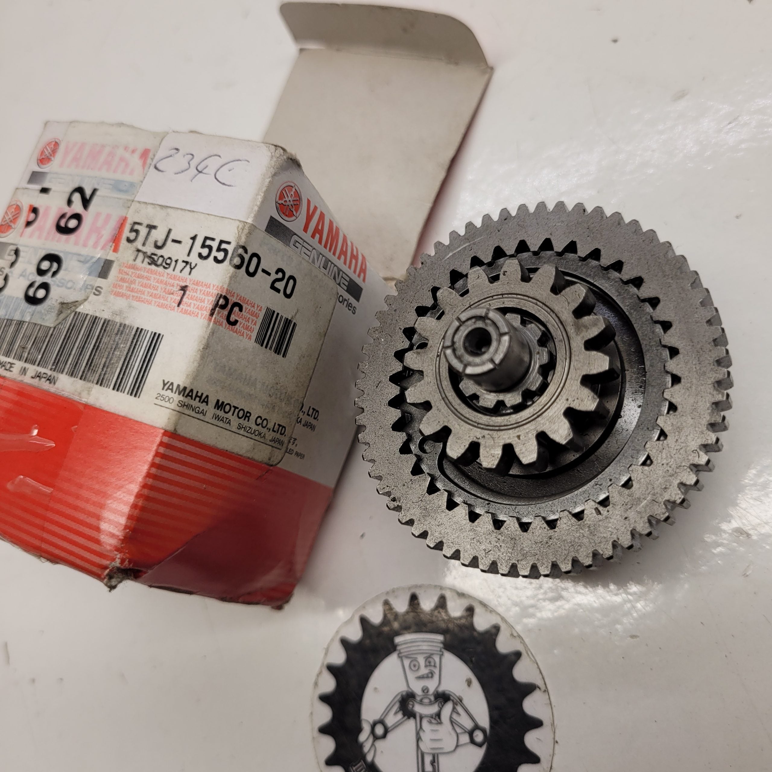 pignon ensemble amortisseur neuf 5TJ-15560-20 yamaha 250 450 wrf 07-18
