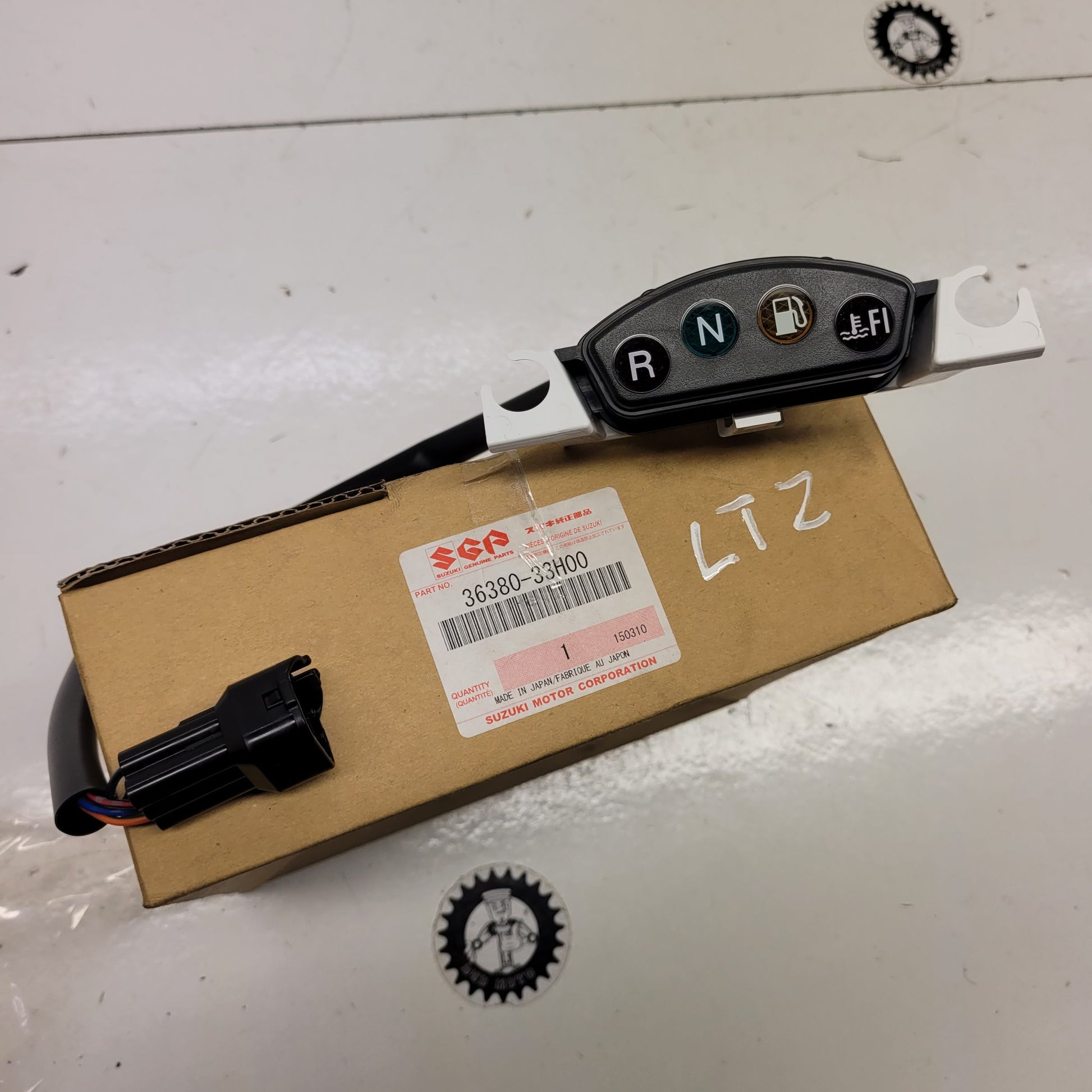 ensemble temoins neuf suzuki 400 ltz 10-18-1