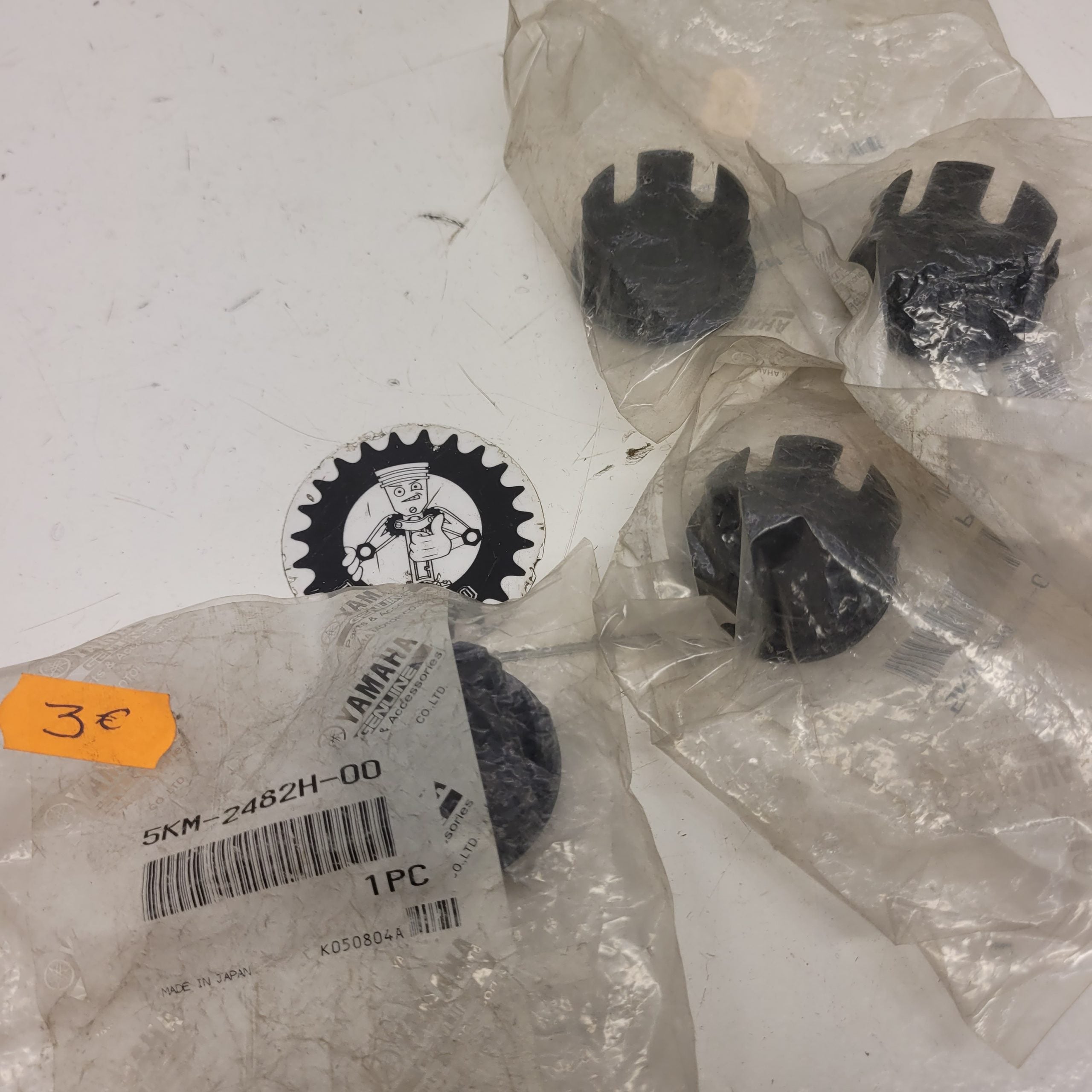 capuchon neuf x4 5KM-2482H-00 yamaha