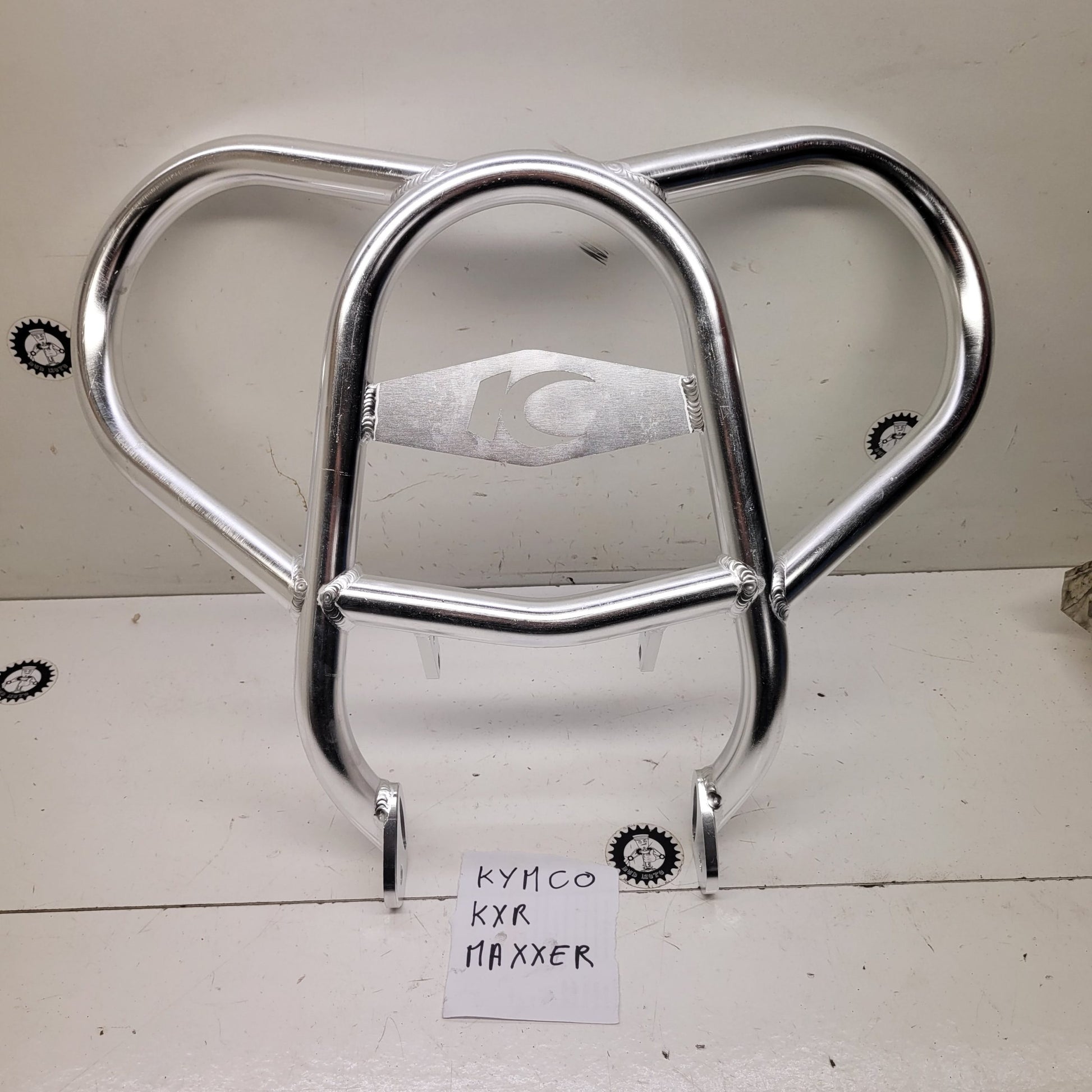 bumper neuf kymco kxr maxxer-1