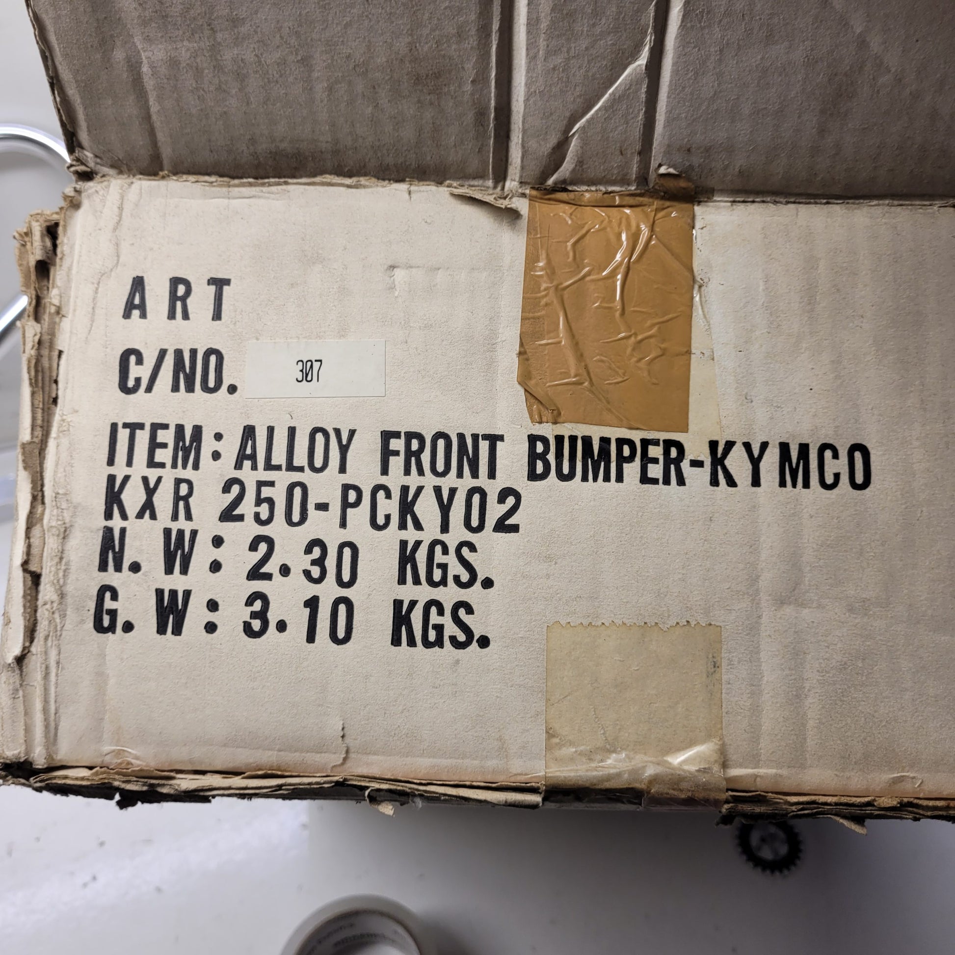 bumper neuf kymco 250 kxr-3