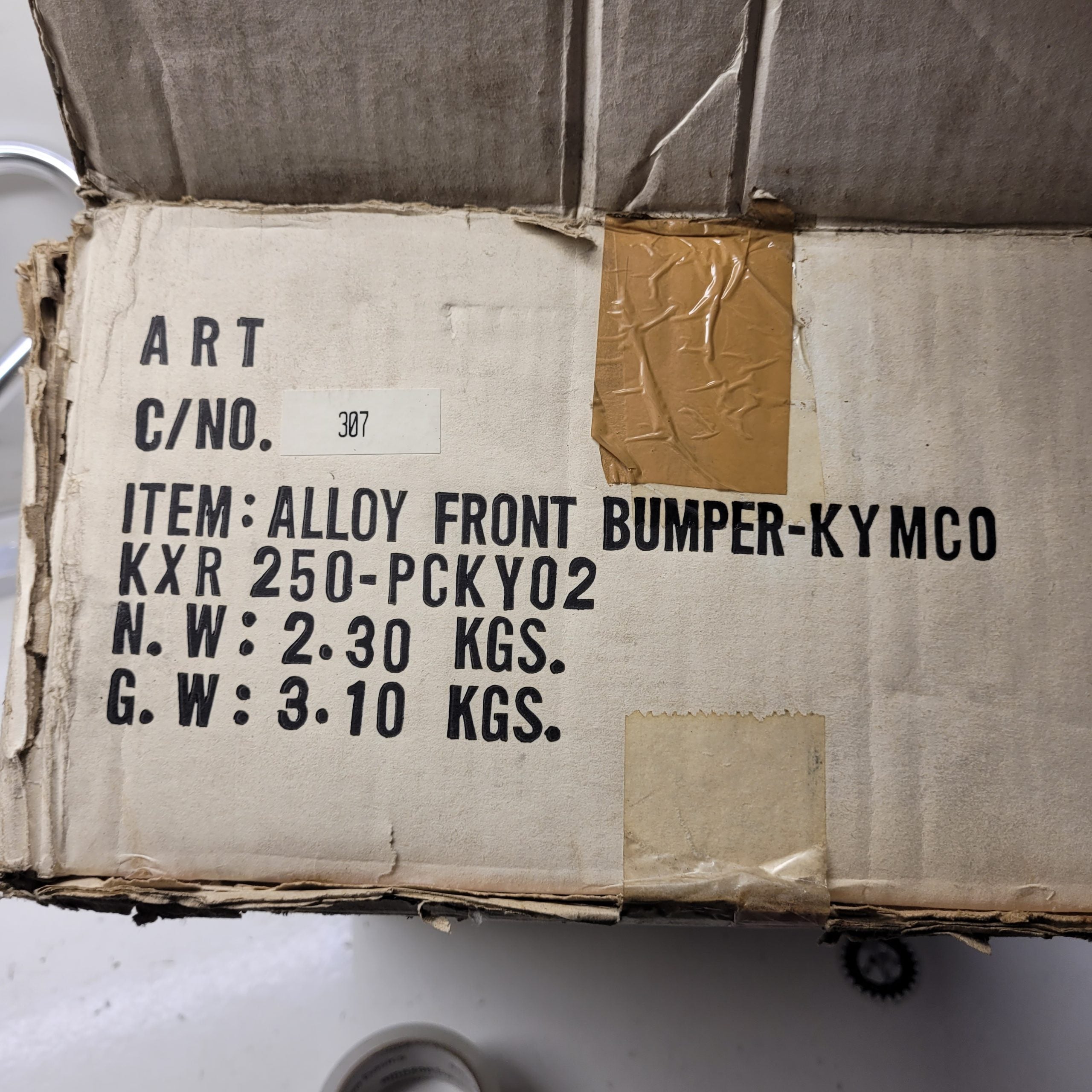 bumper neuf kymco 250 kxr-3