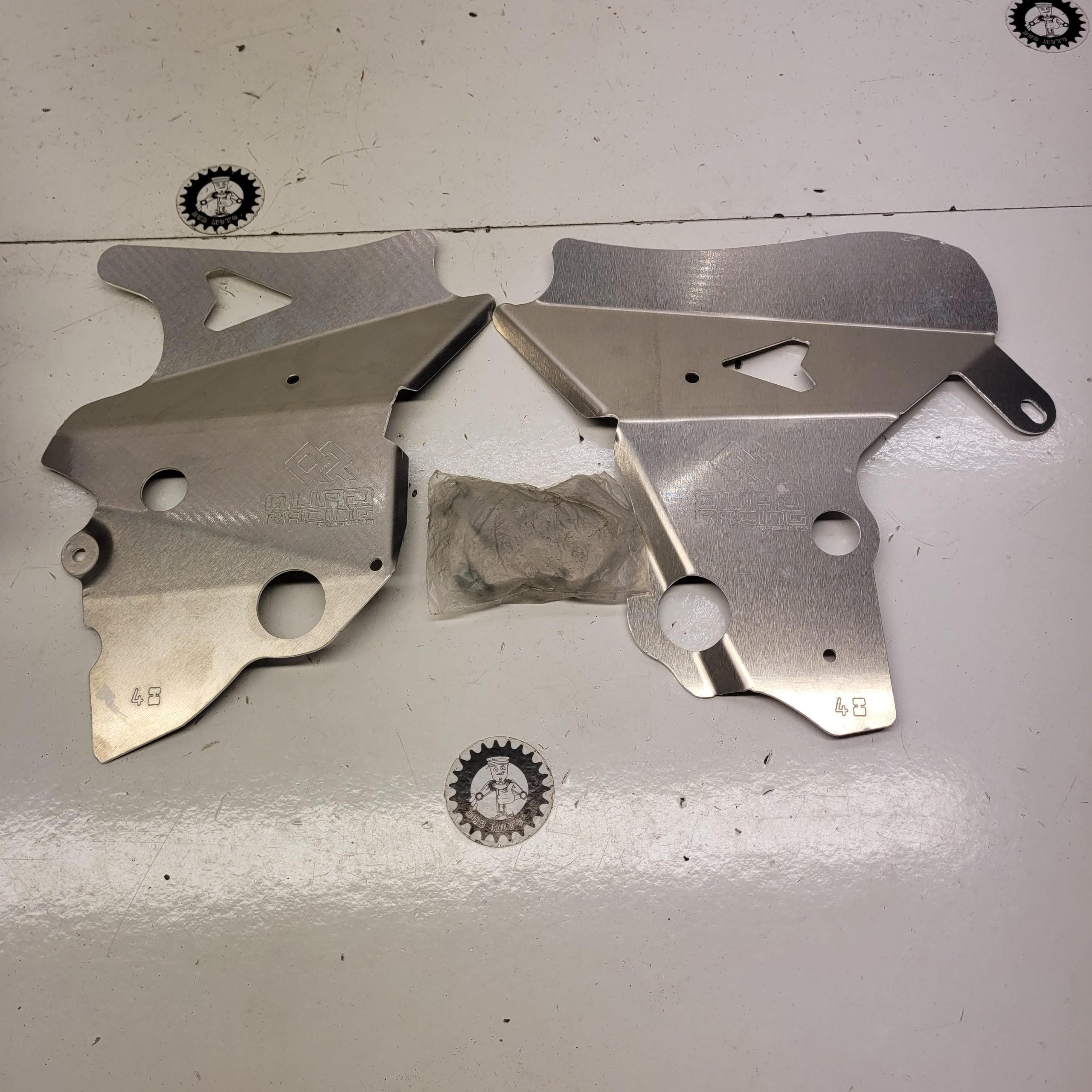 protection lateral neuf suzuki 400 ltz 09
