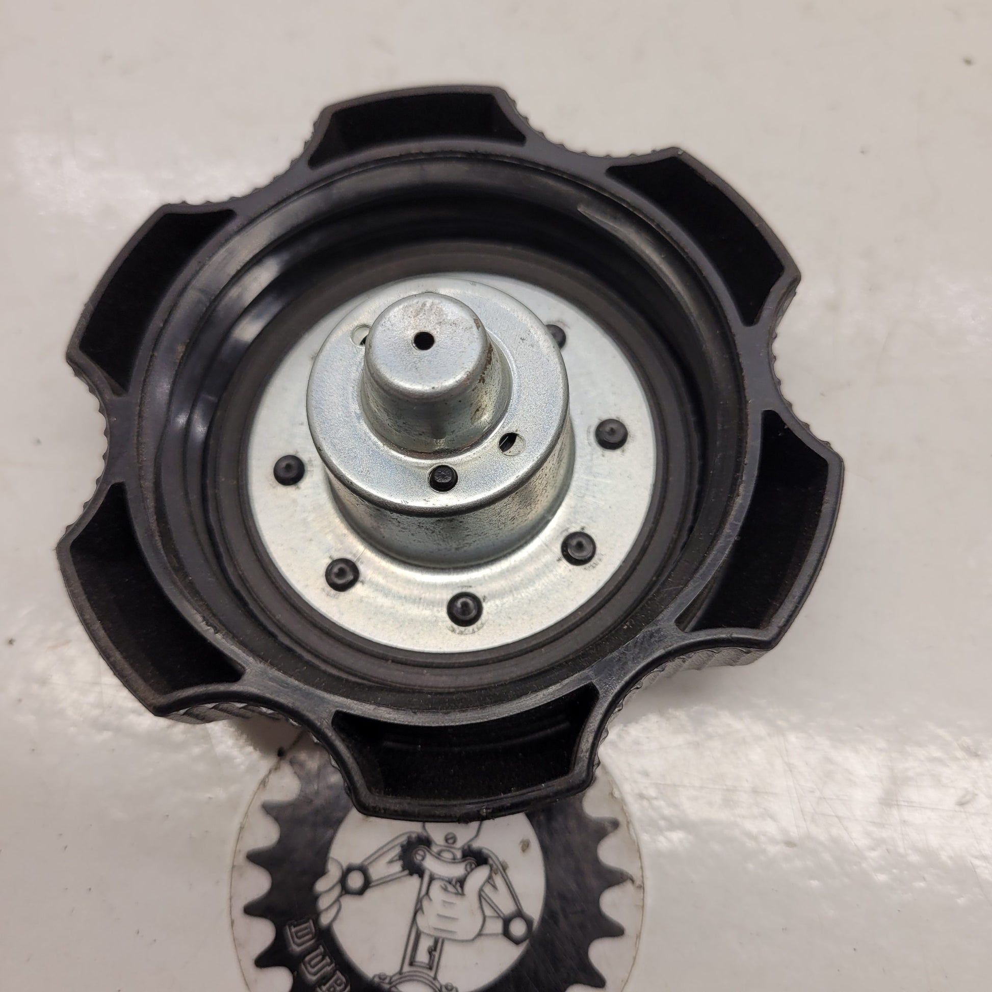 bouchon reservoir suzuki 450 ltr-2
