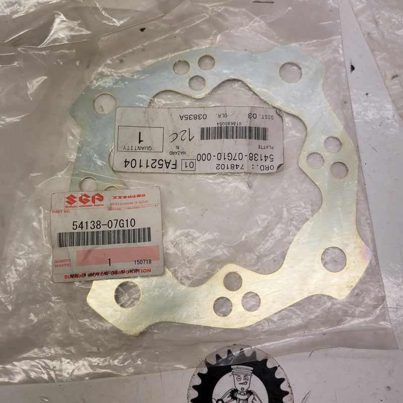 plaque 54138-07g10 suzuki 400 ltz 450 ltr-1