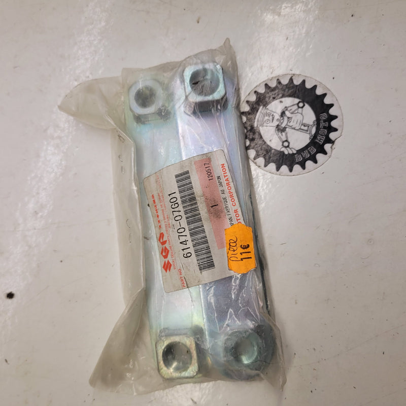 fiaxtion moyeux arriere 61470-07G01 suzuki 400 ltz-1