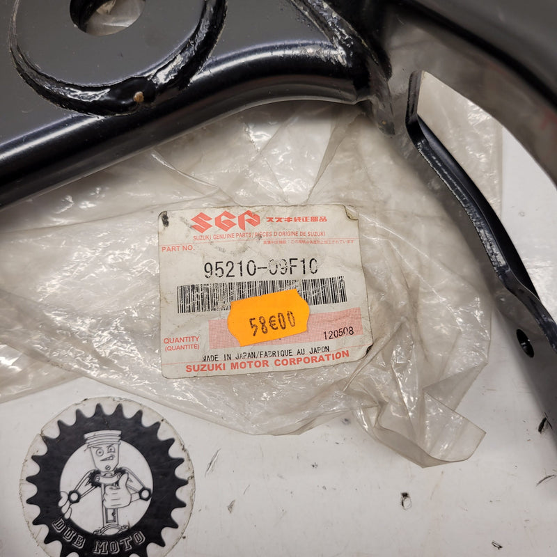 support attelage 95210-09F10 suzuki-2