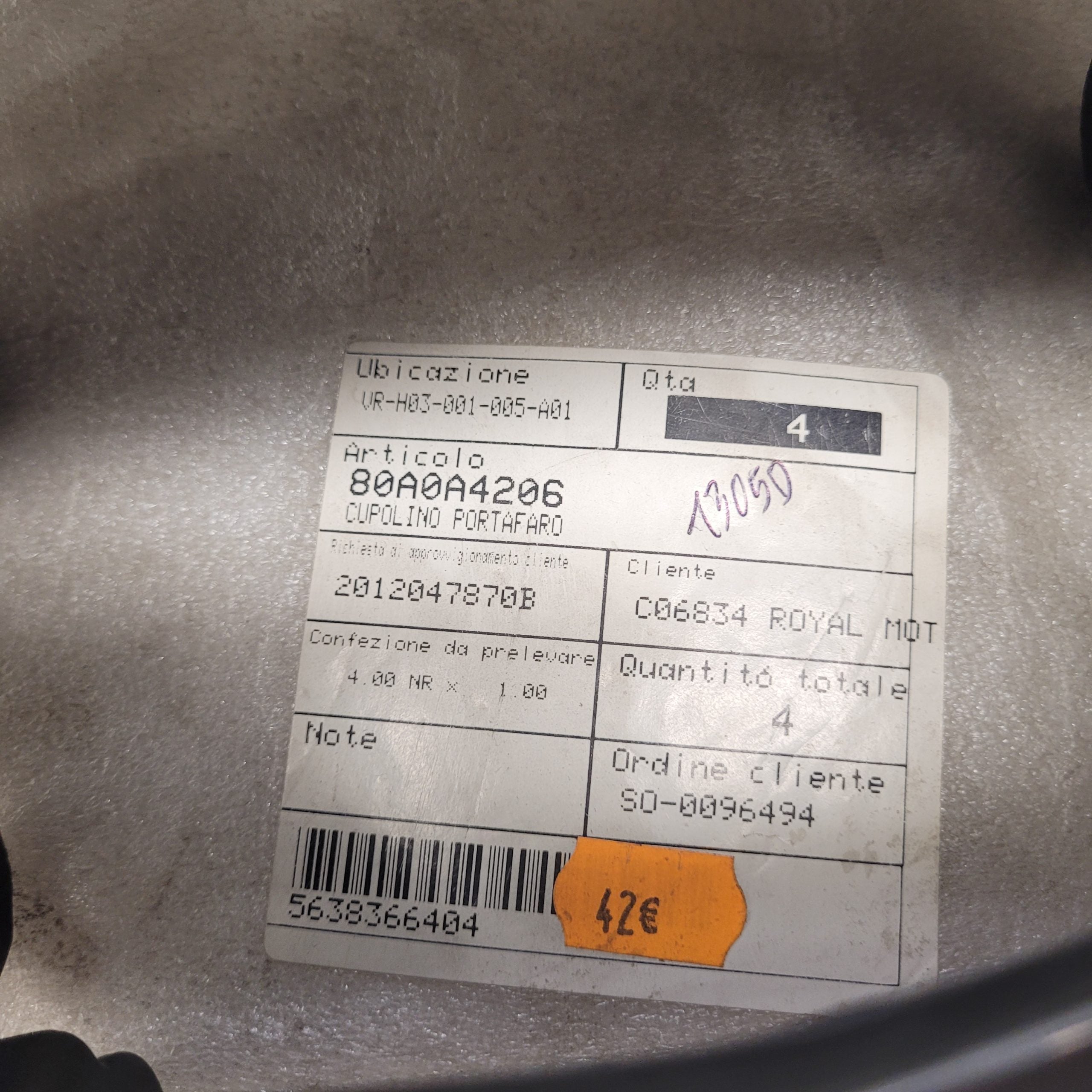 plastique plaque phare avant neuve husqvarna A4206