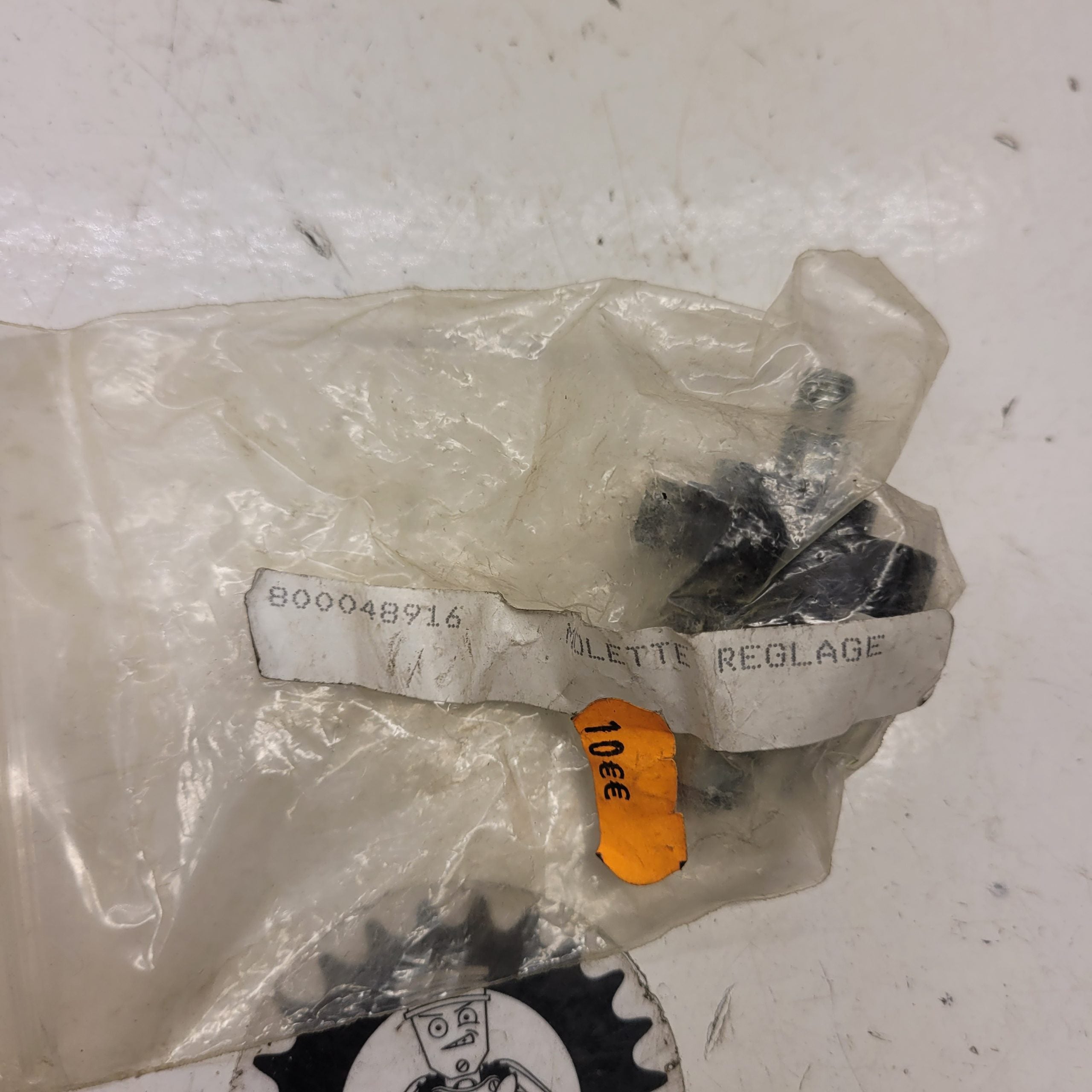 vis reglage cable embrayage 800048916 husqvarna