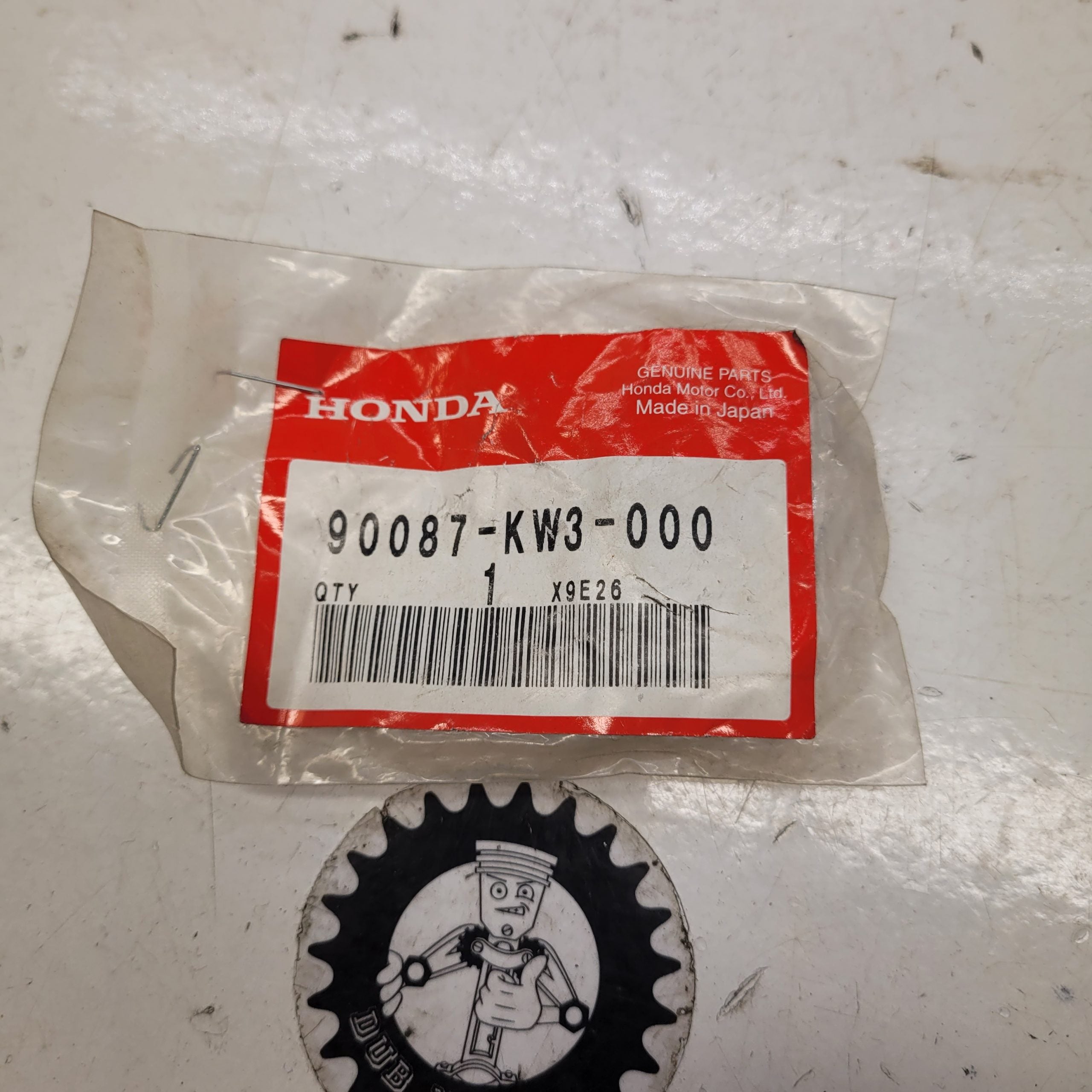 bouchon honda 250 450 crf 2004 90087-KW3-000