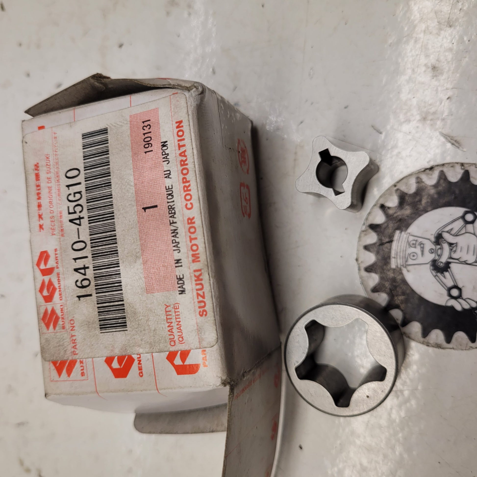 pompe a huile 16410-45G10 suzuki 450 ltr-1