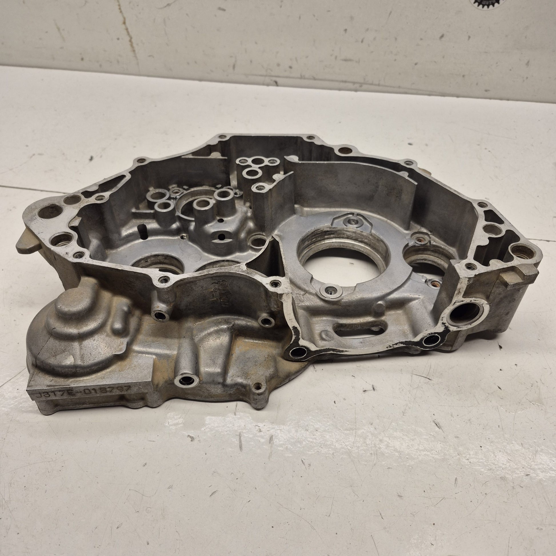 carter moteur droit suzuki 400 ltz-4