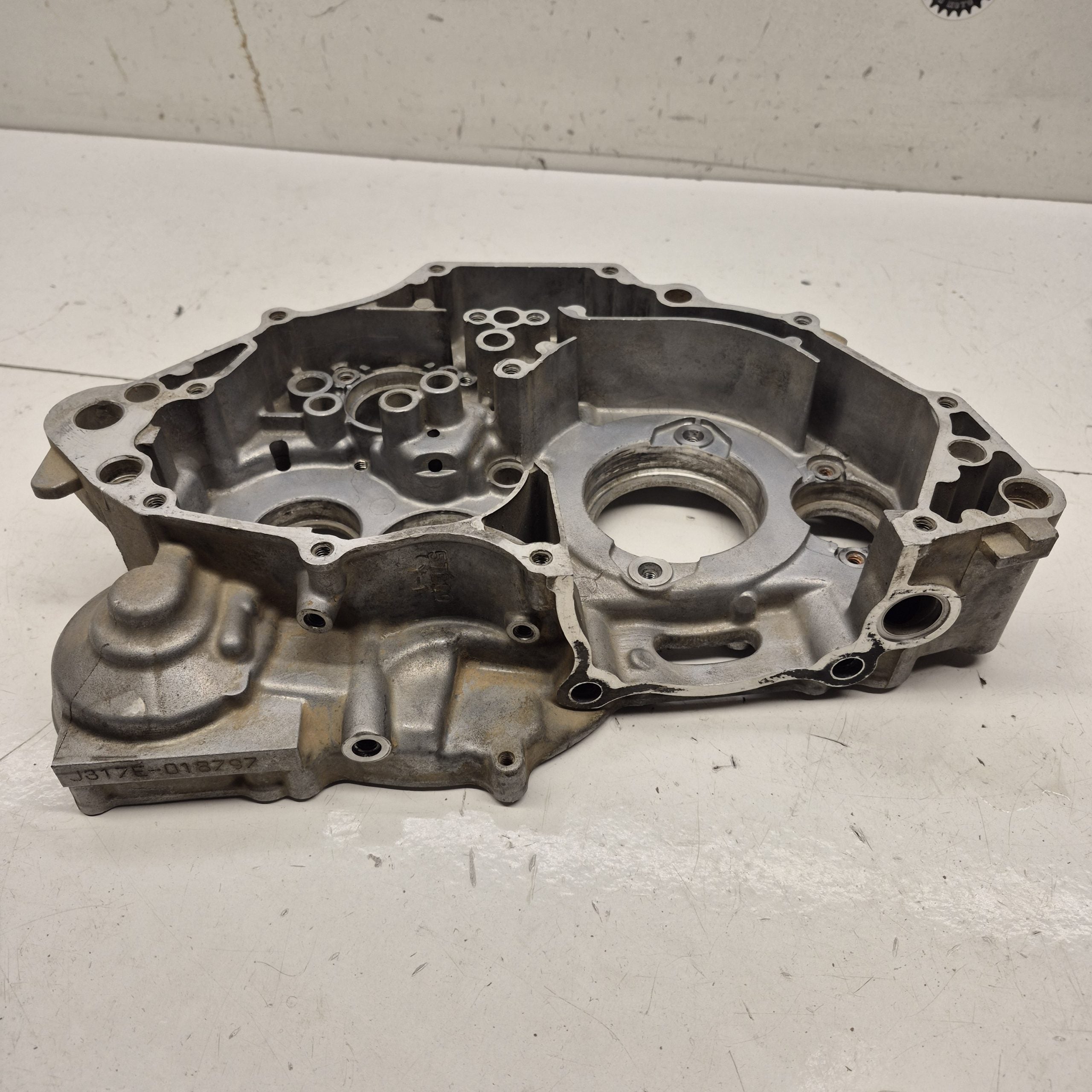 carter moteur droit suzuki 400 ltz-4
